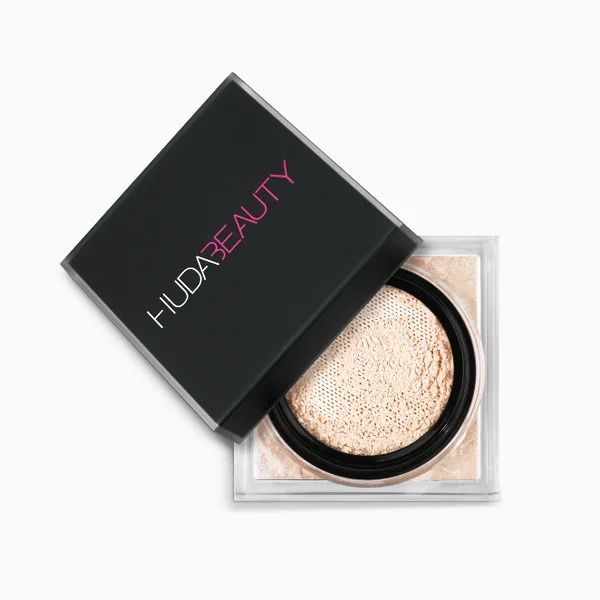 Huda Beauty – Easy Bake Loose Baking & Setting Powder