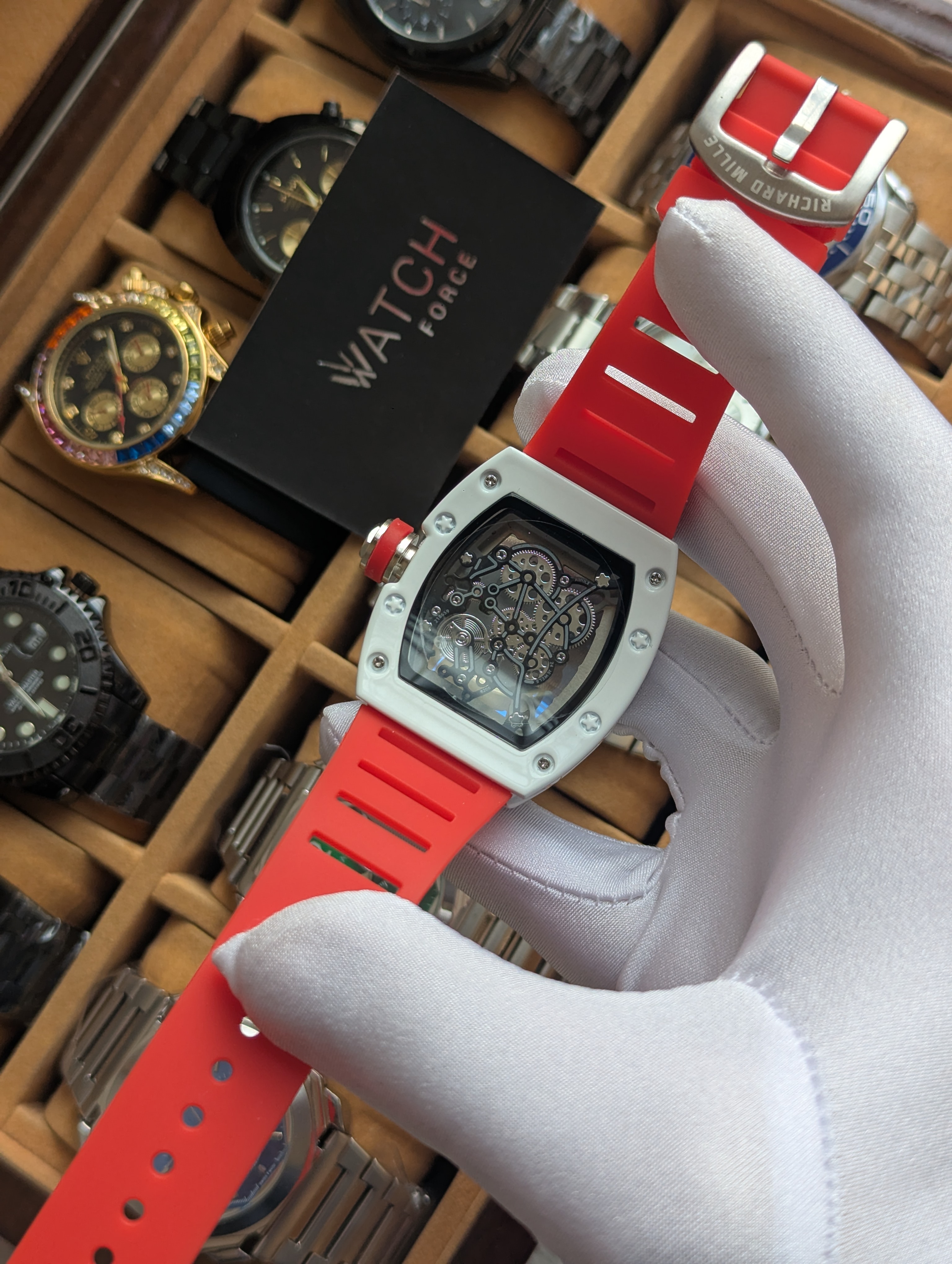 Richard Mille Red White Quartz Watch_img_4