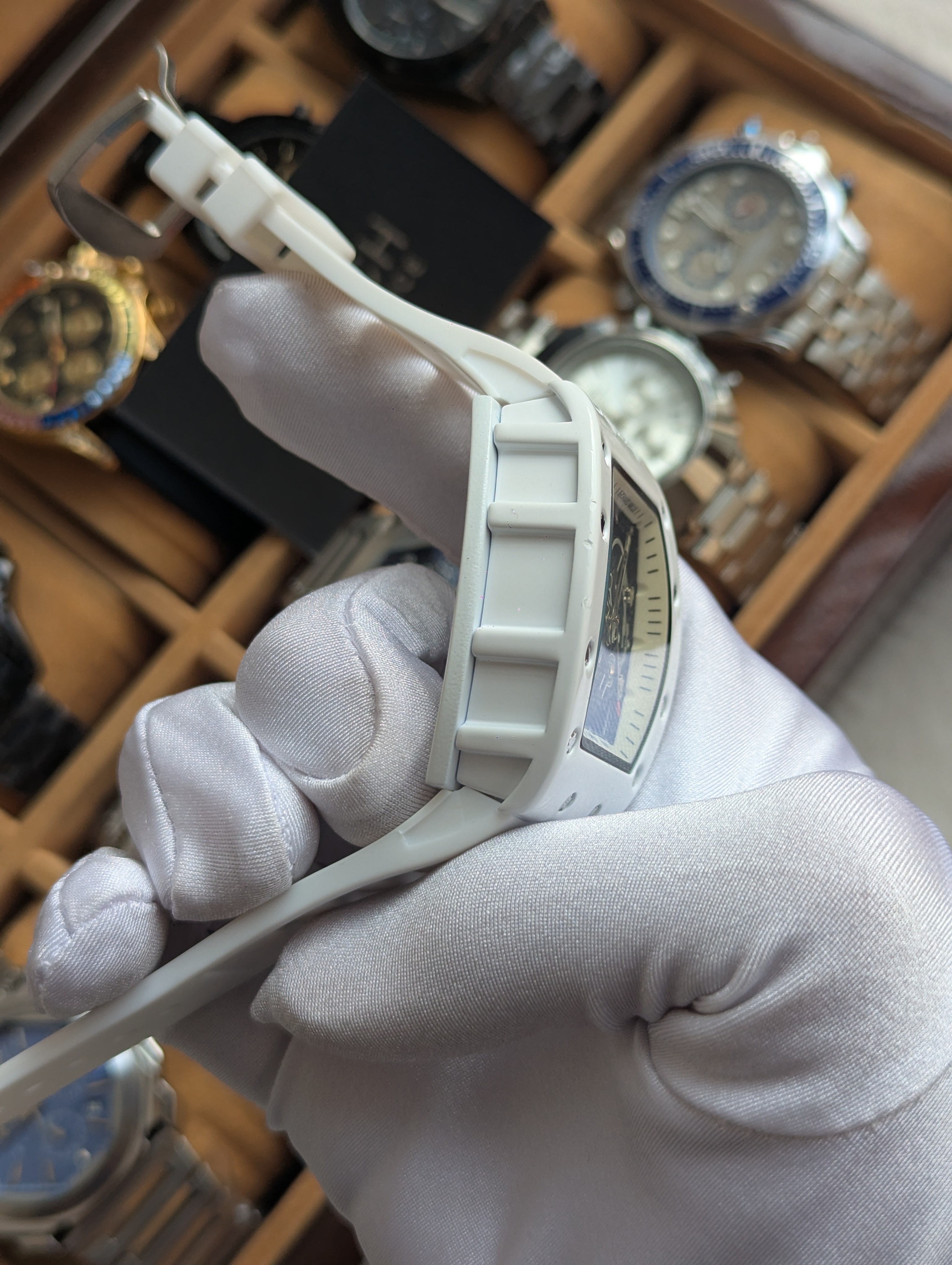 Richard Mille White Quartz Watch_img_2