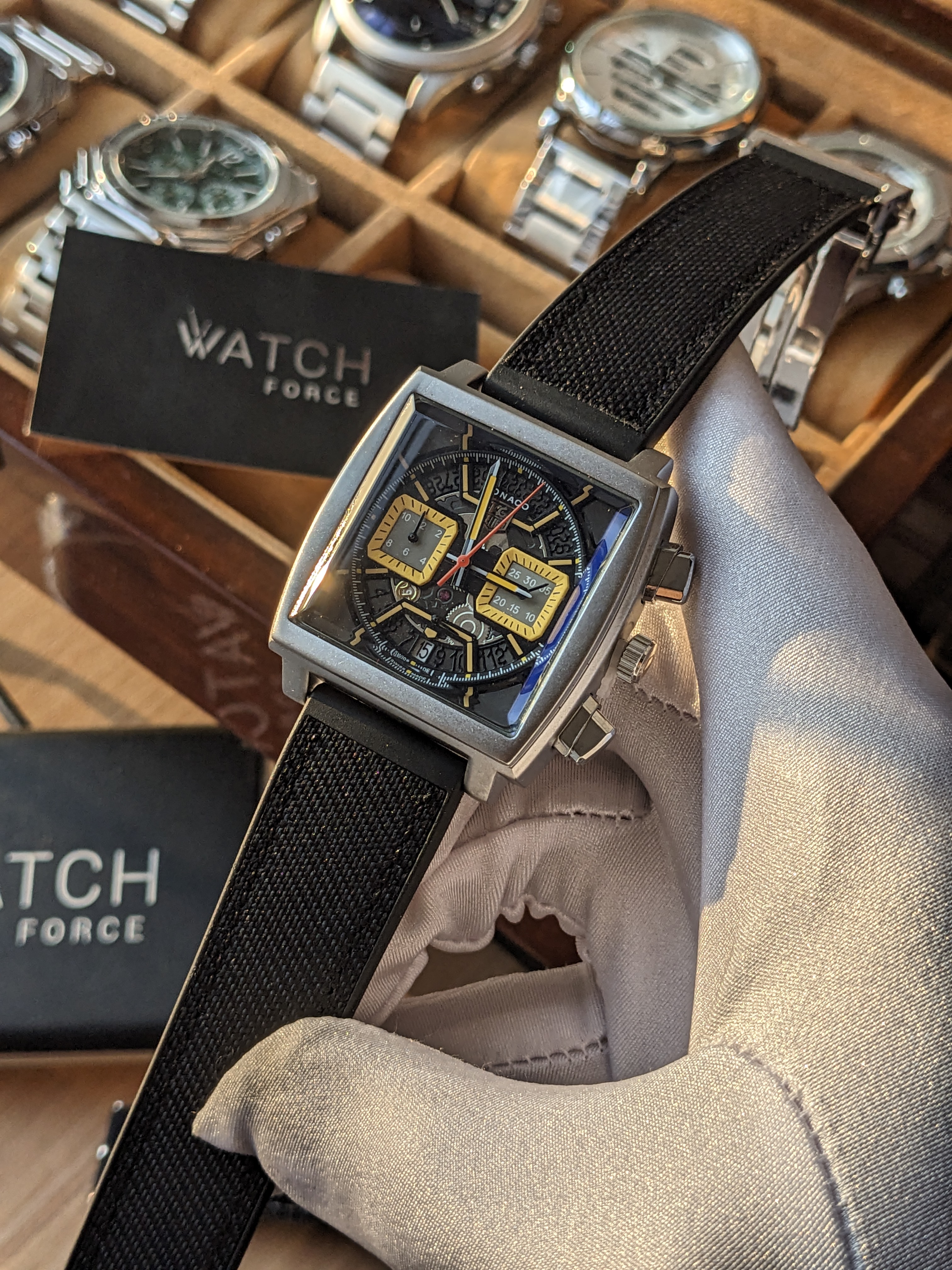 Tag Heuer Monaco Chronograph Strap Watch_img_1