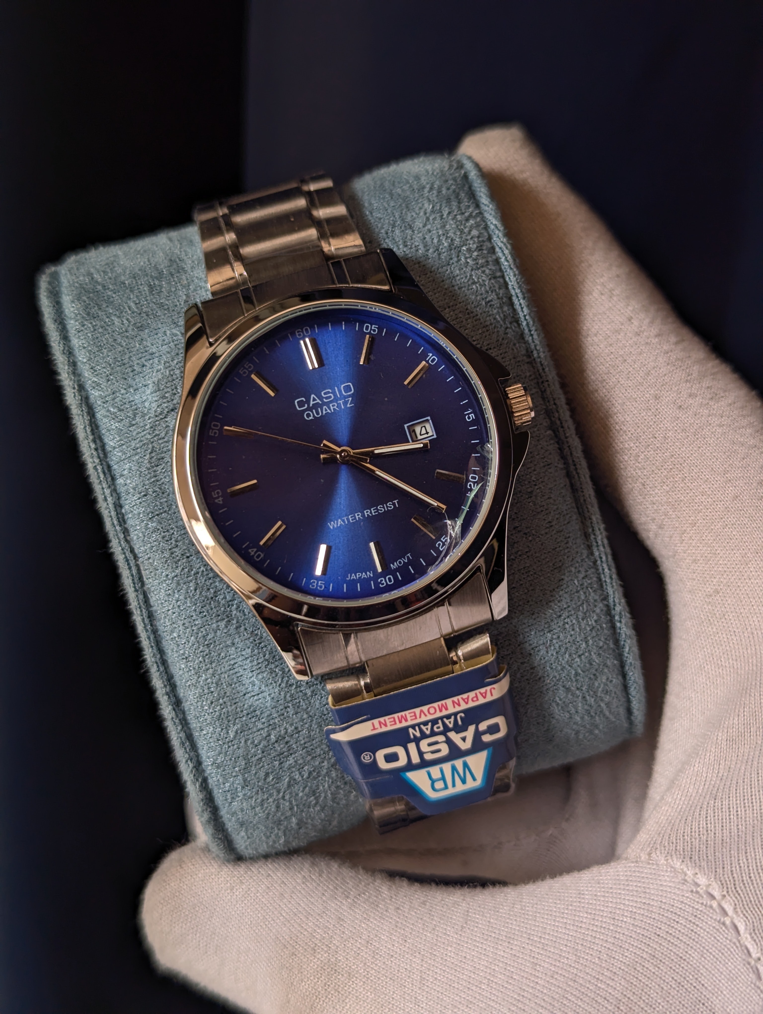 Casio Enticer Silver Blue face