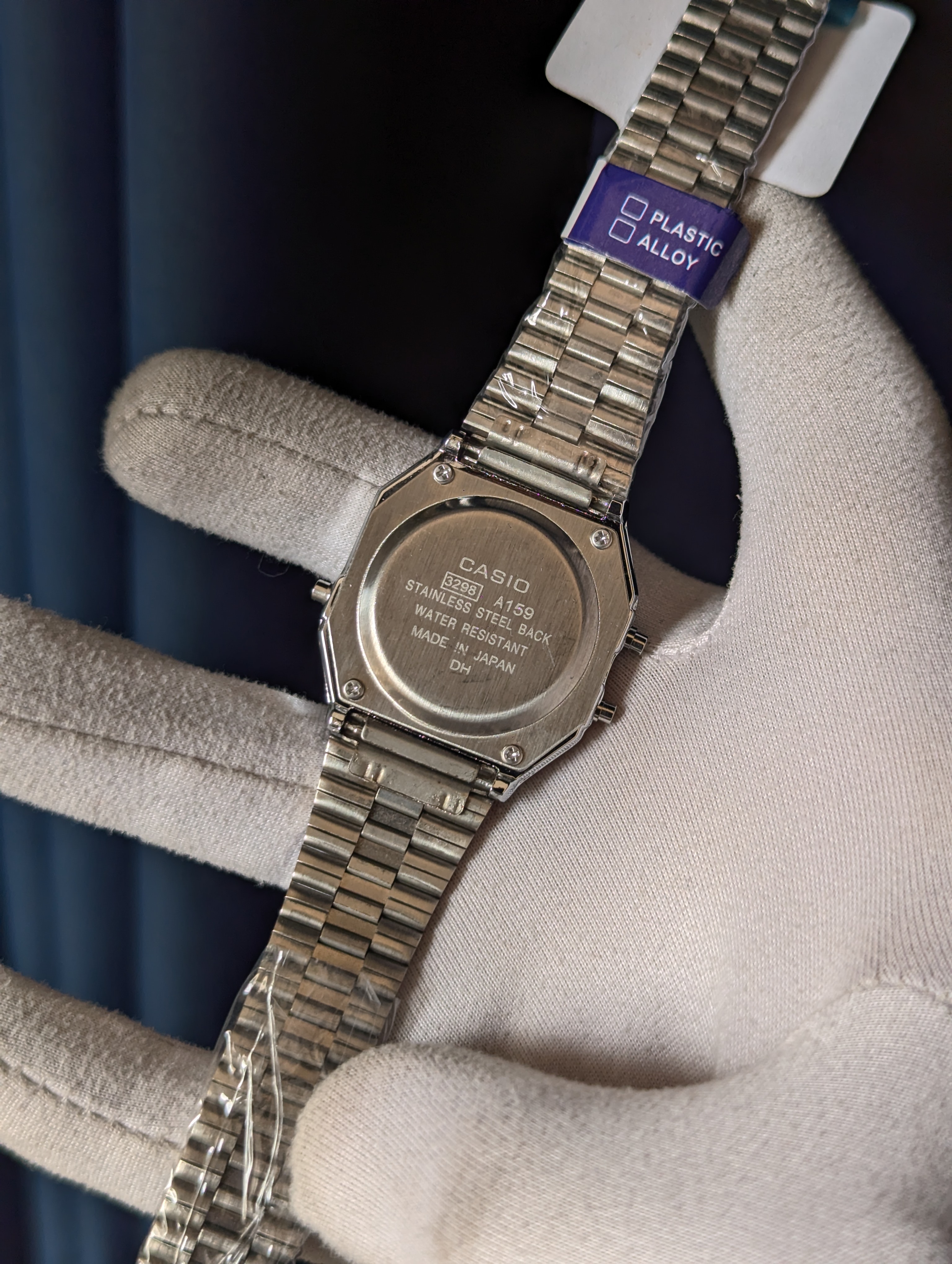 Casio A70OWM-7A Vintage Digital Watch_img_2