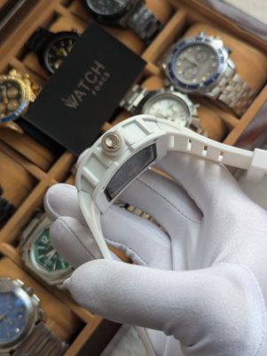 Richard Mille White Quartz Watch_img_3