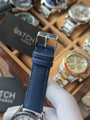 Omega Snoopy Chronograph Strap Watch_img_5