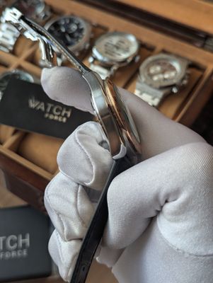 Omega Chronograph Strap Watch_img_2