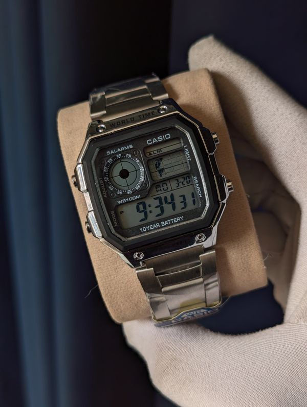 Casio AE-120OWHD-1AVDF