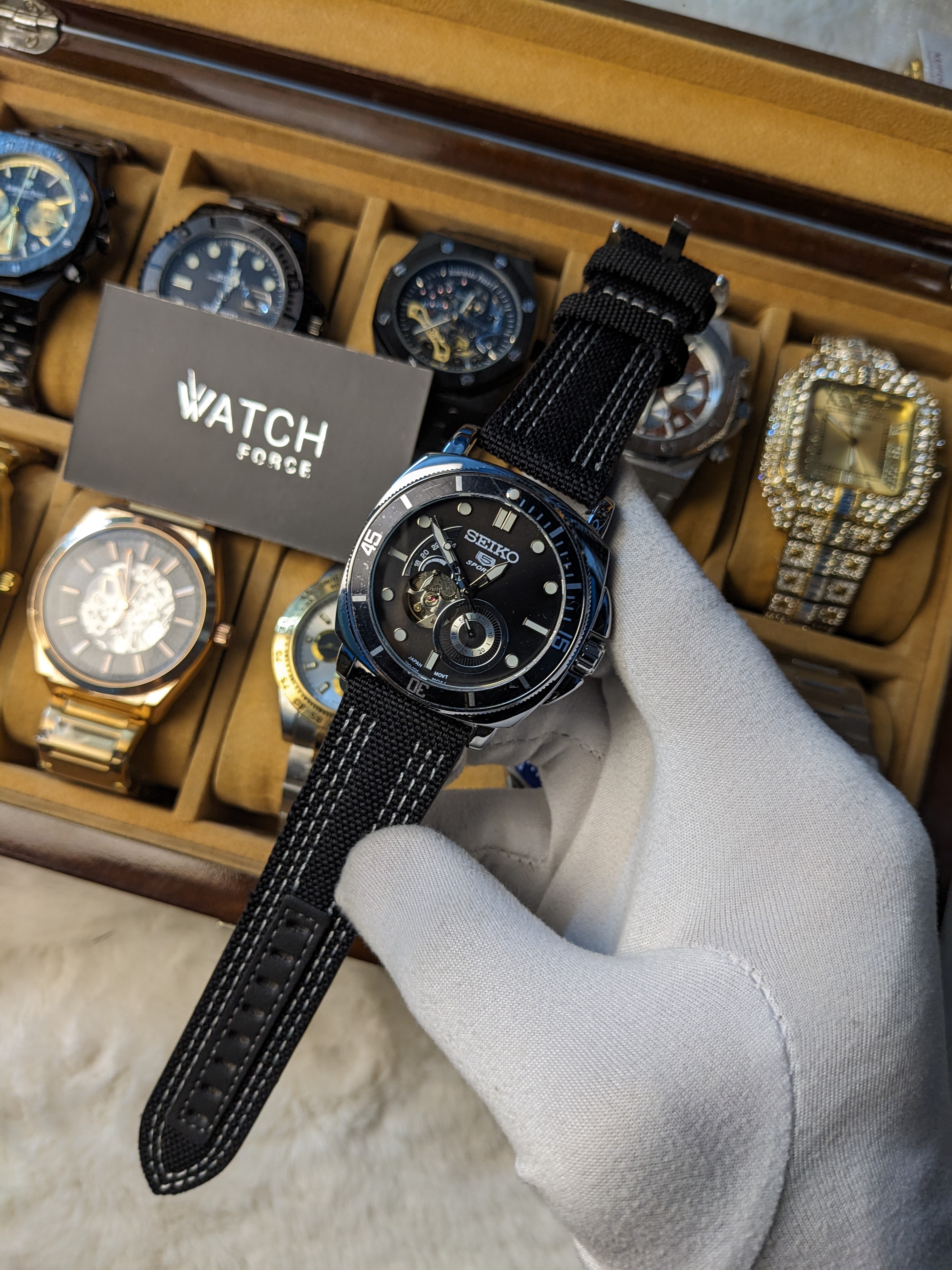 Seiko Mechanical Watch Black_img_1