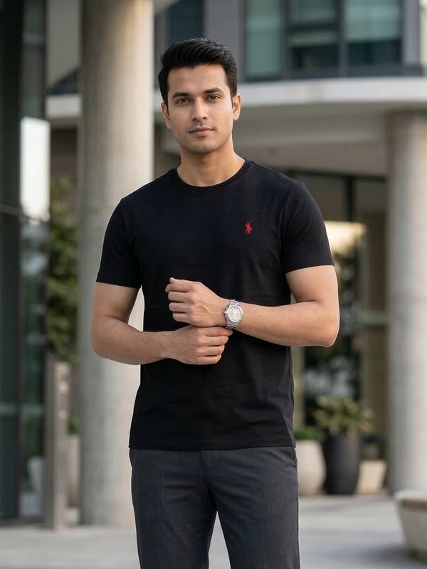 EB02 Classic Fit Black RL Embroidery Tshirt