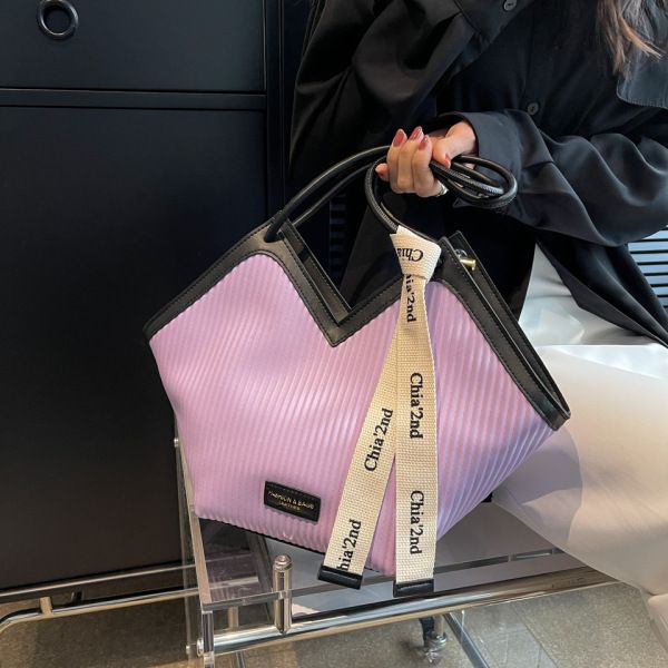 ladies hand bag large