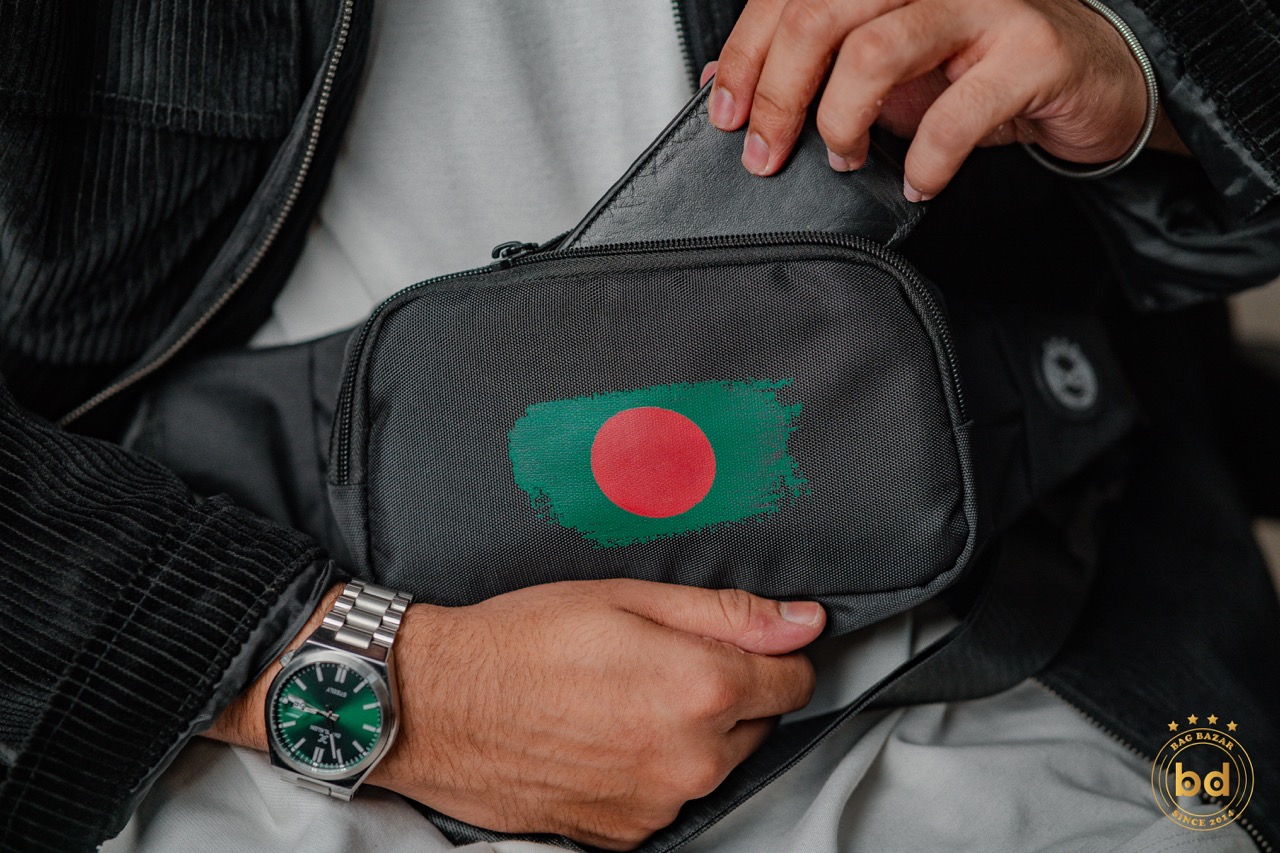 Bangladesh Pride Fannypack– Black with Bold Flag Design for Patriotic Style_img_2