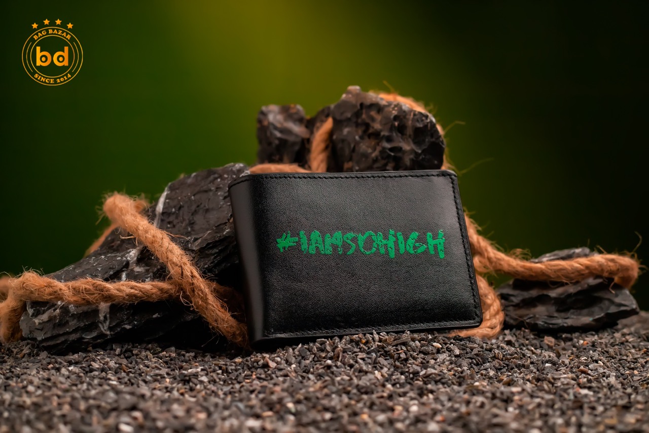 iamsohigh (Green) Wallet – For those who love to stand out._img_0