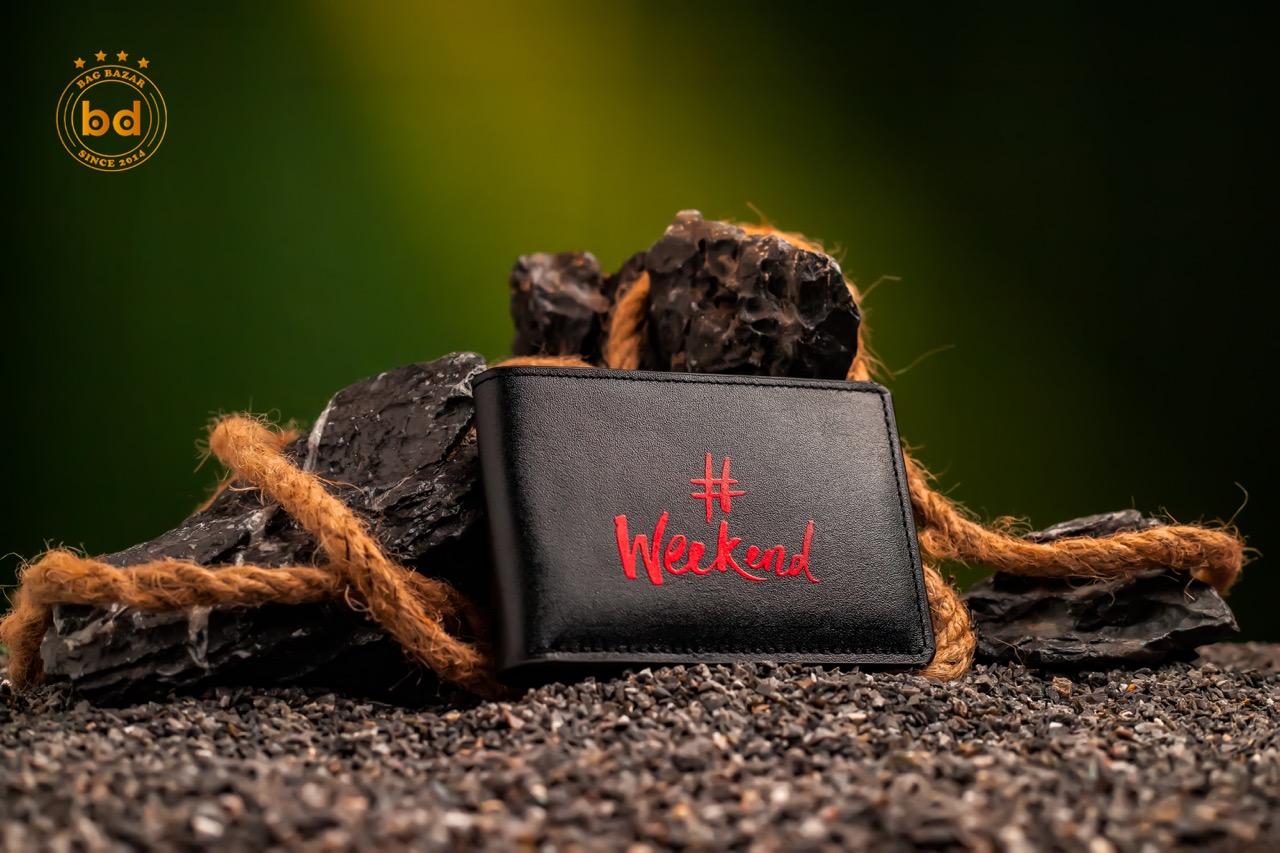 Weekend (Red) Wallet – Make a statement every weekend_img_0