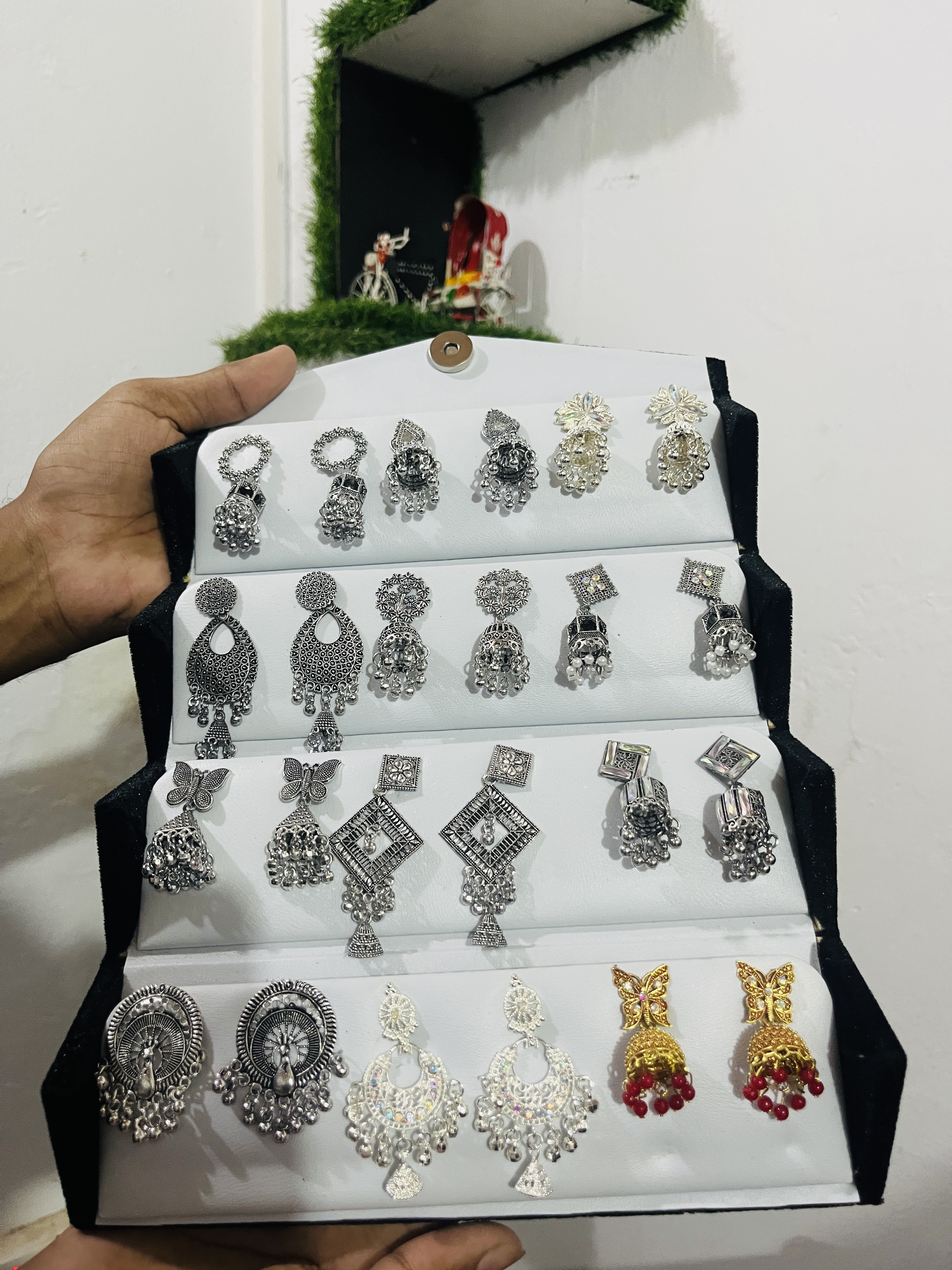 কানের দুলের সেট