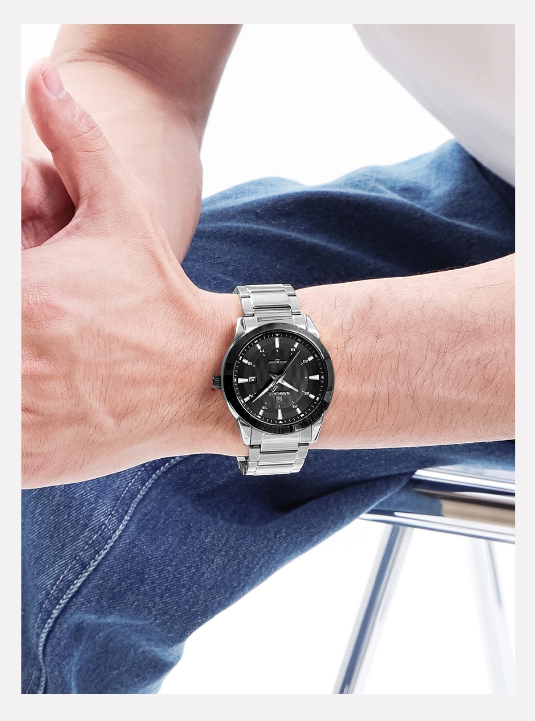 Naviforce 8029 Gents Chain Watch - Black Dial- Black Bezel- Silver Chain- TF Code NF812CM_img_12