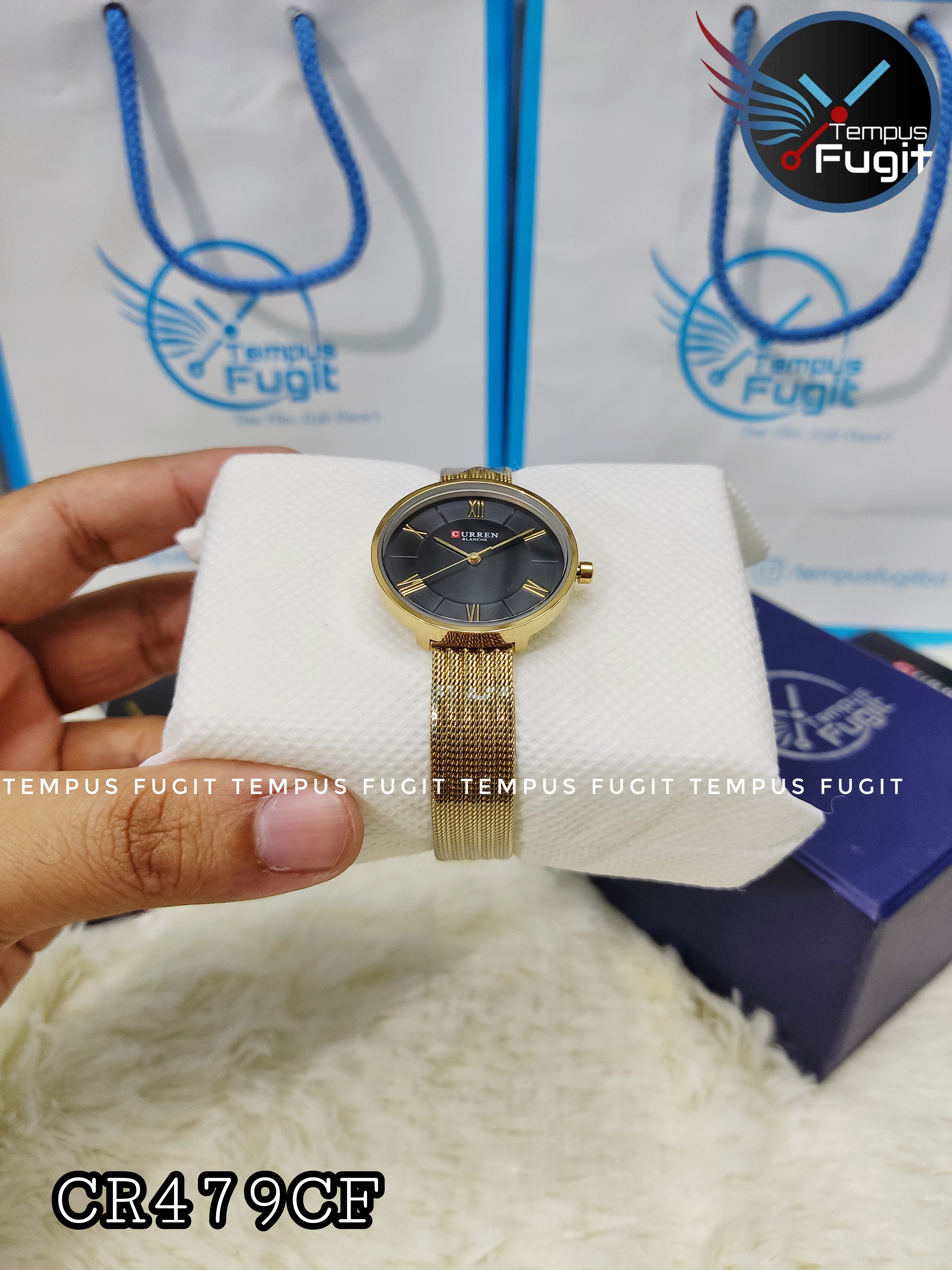 Curren 9020 Ladies Mesh Chain Watch- Black Dial- Golden Bezel- Golden Chain- TF Code CR479CF_img_4