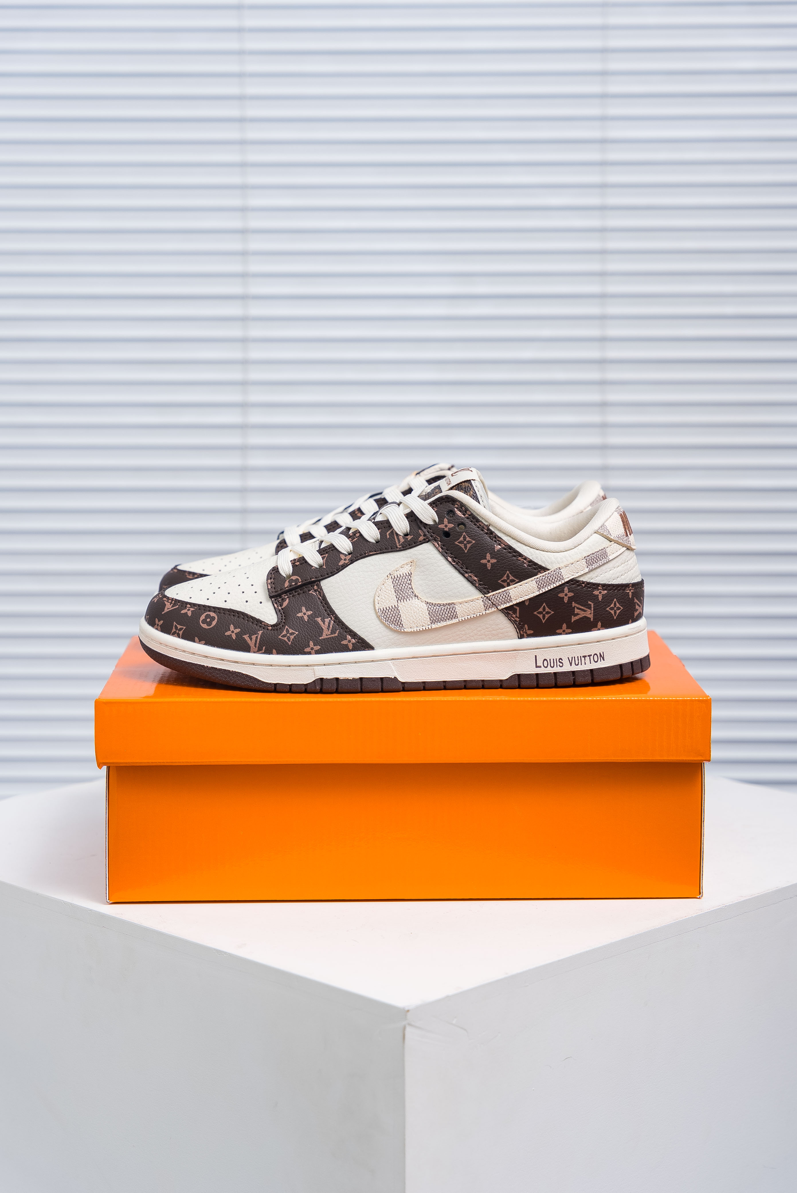 Louis Vuitton x Nike Dunk Low (1:1)_img_4