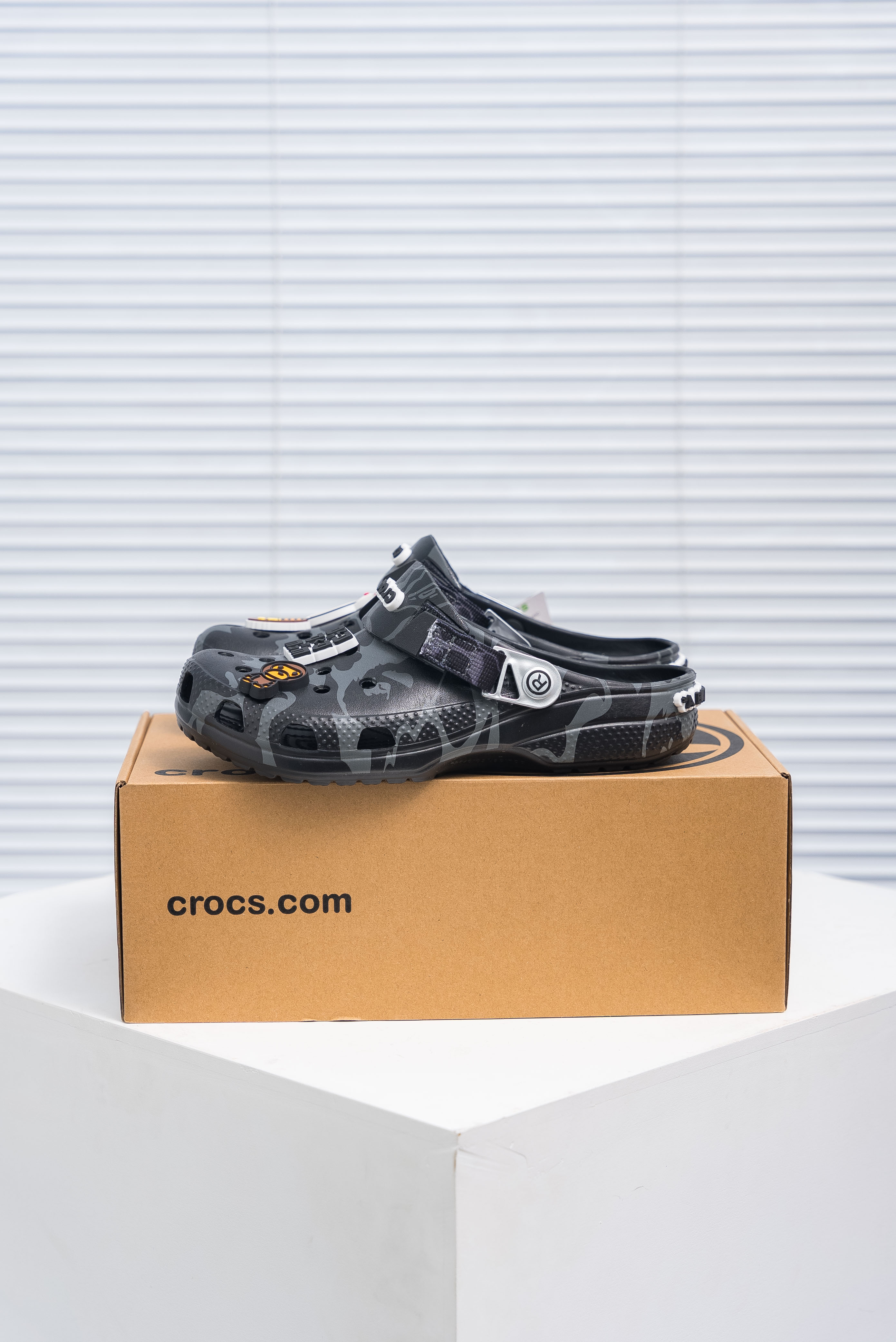 BAPE x Crocs Classic Clog(1:1)_img_4