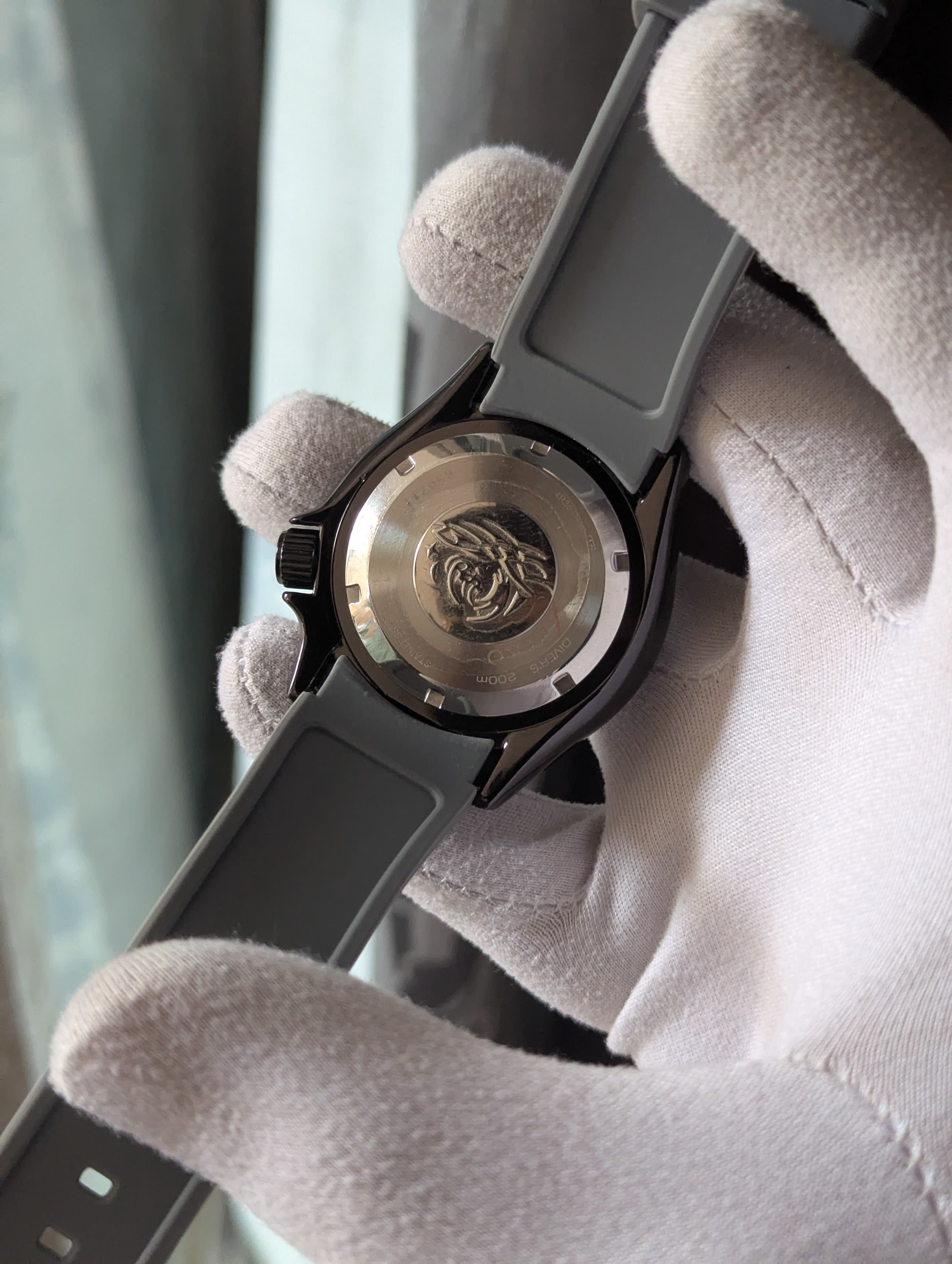 Seiko Quartz Watch Grey Belt_img_4