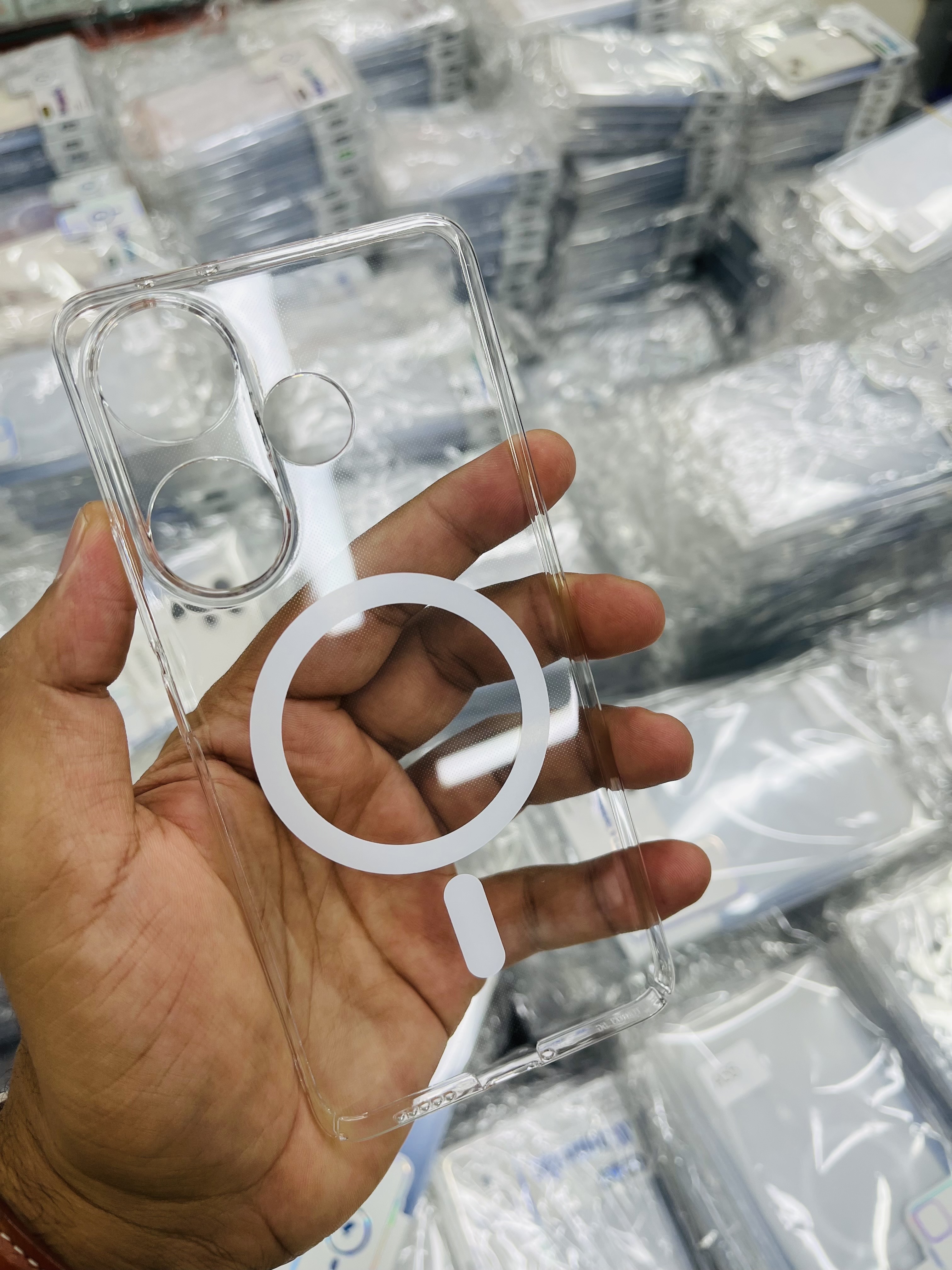 Redmi Turbo 3 / Poco F6 Back Cover With MagSafe Design