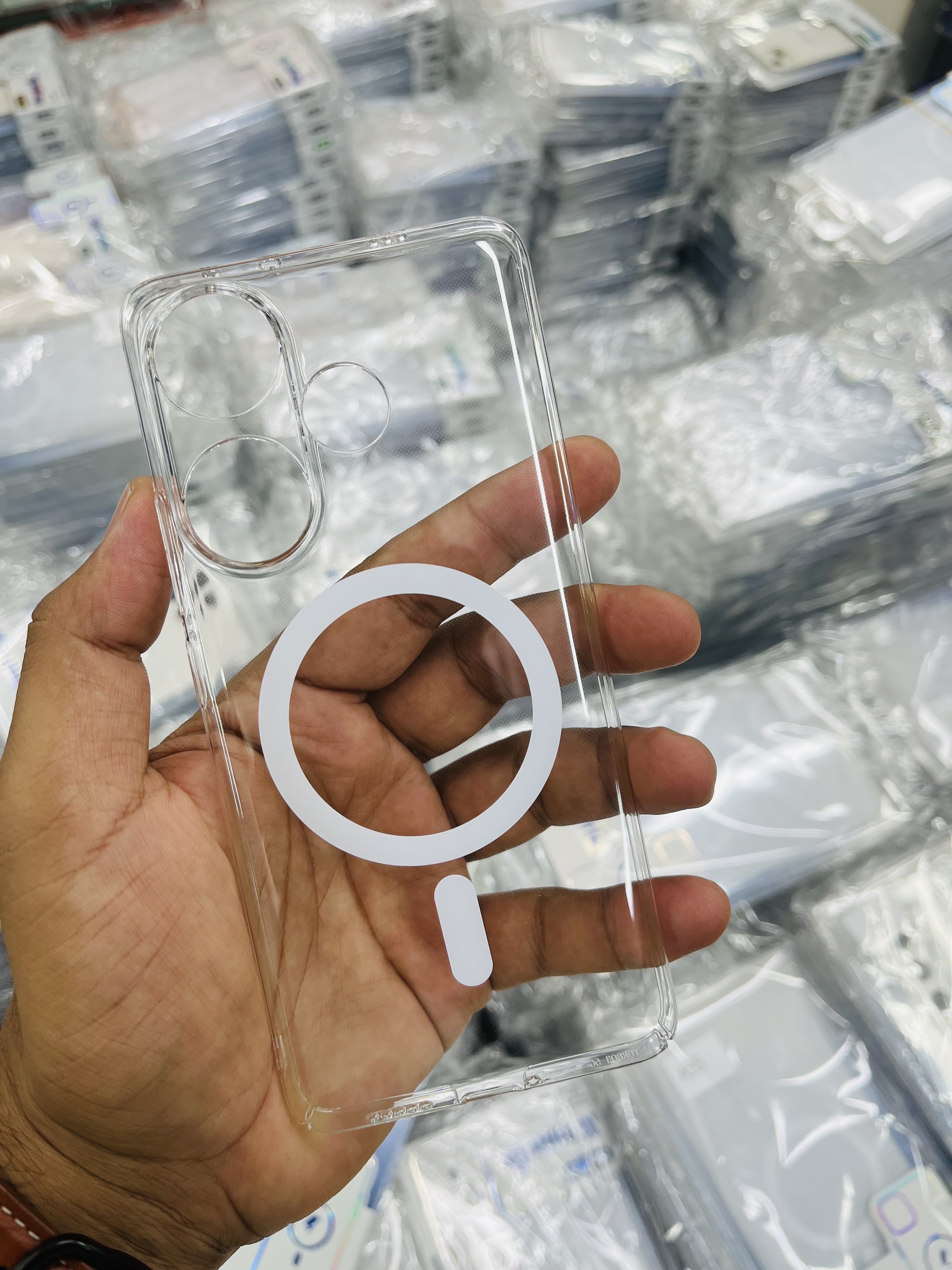 Redmi Turbo 3 / Poco F6 Back Cover With MagSafe Design_img_3