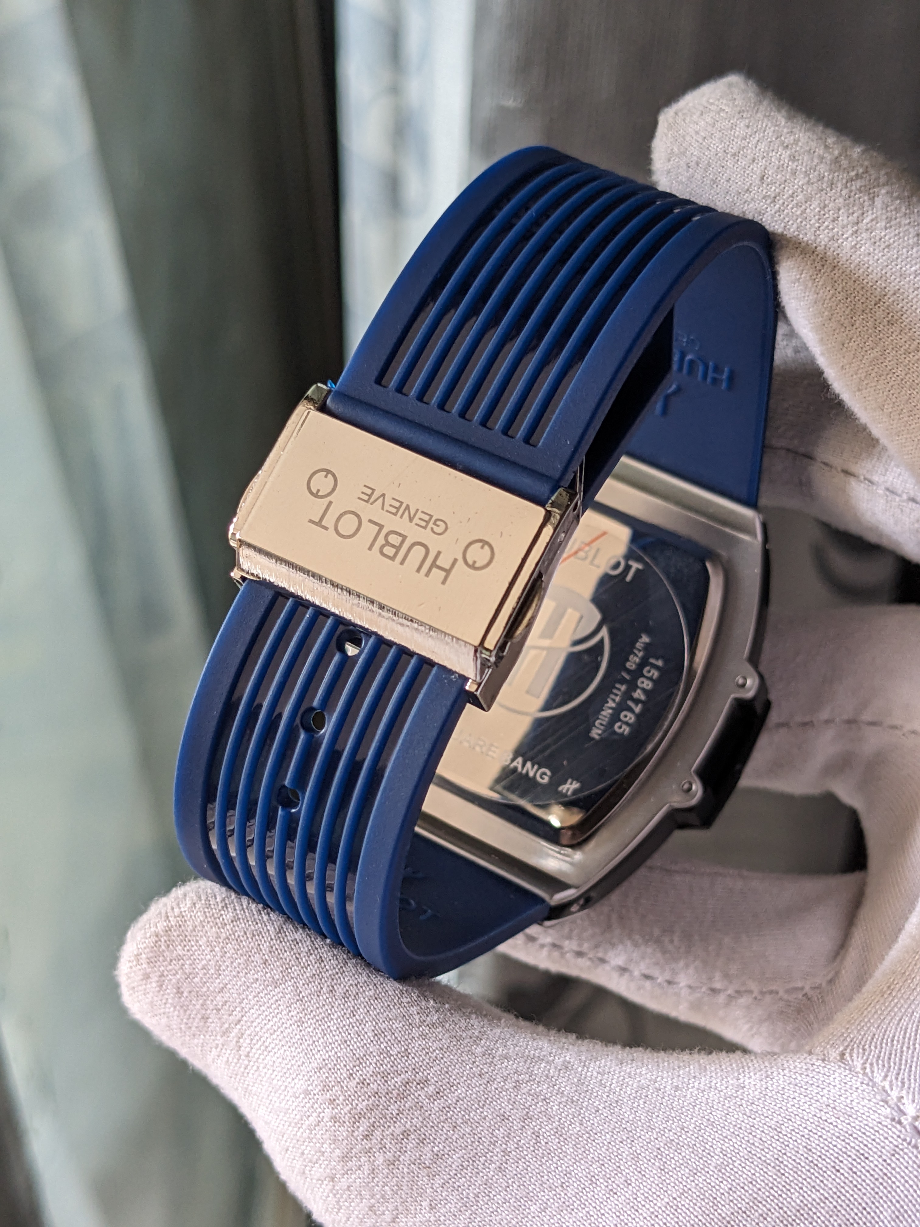 Hublot Blue Square Quartz Watch_img_4