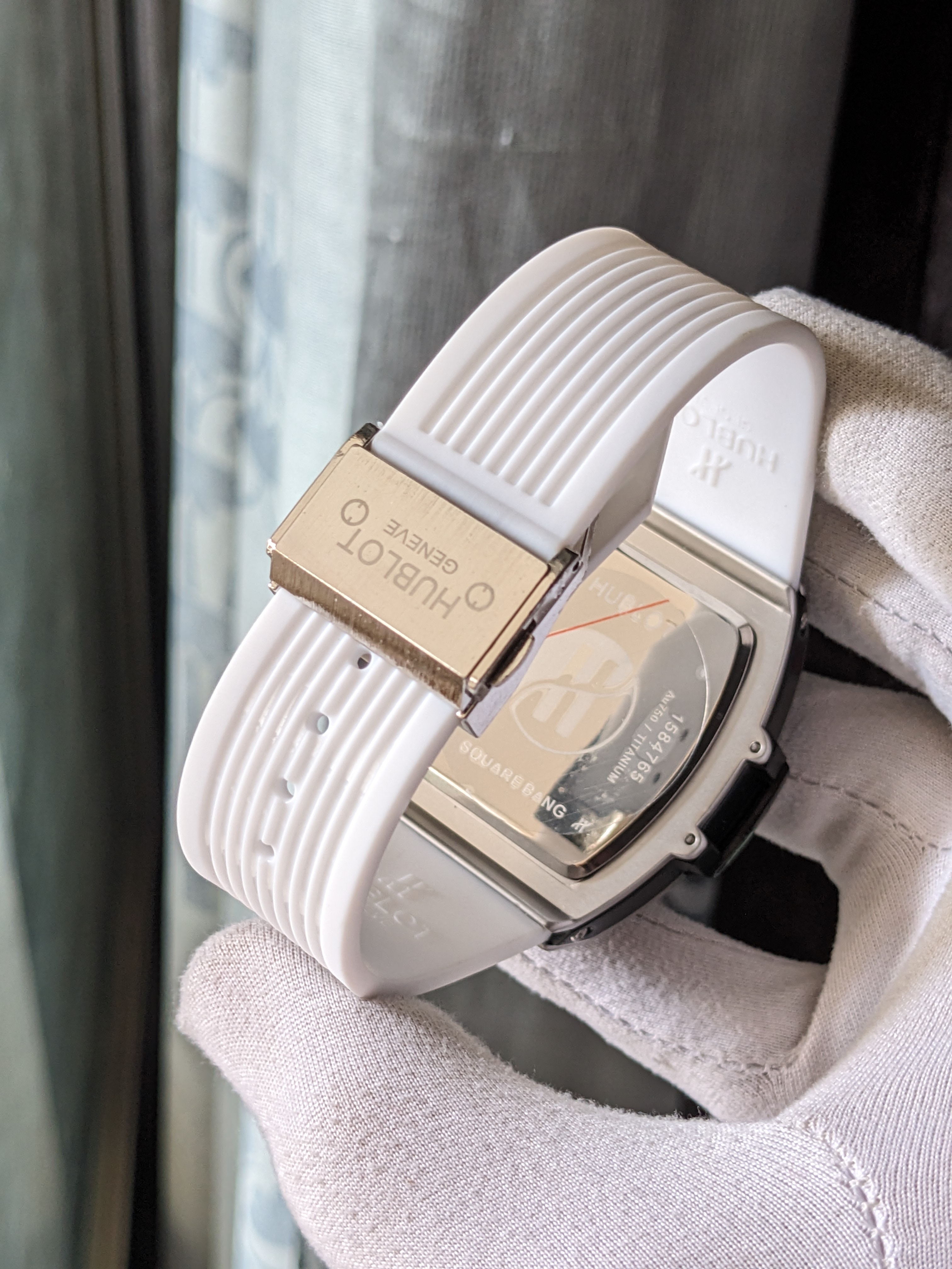 Hublot White Square Quartz Watch_img_4