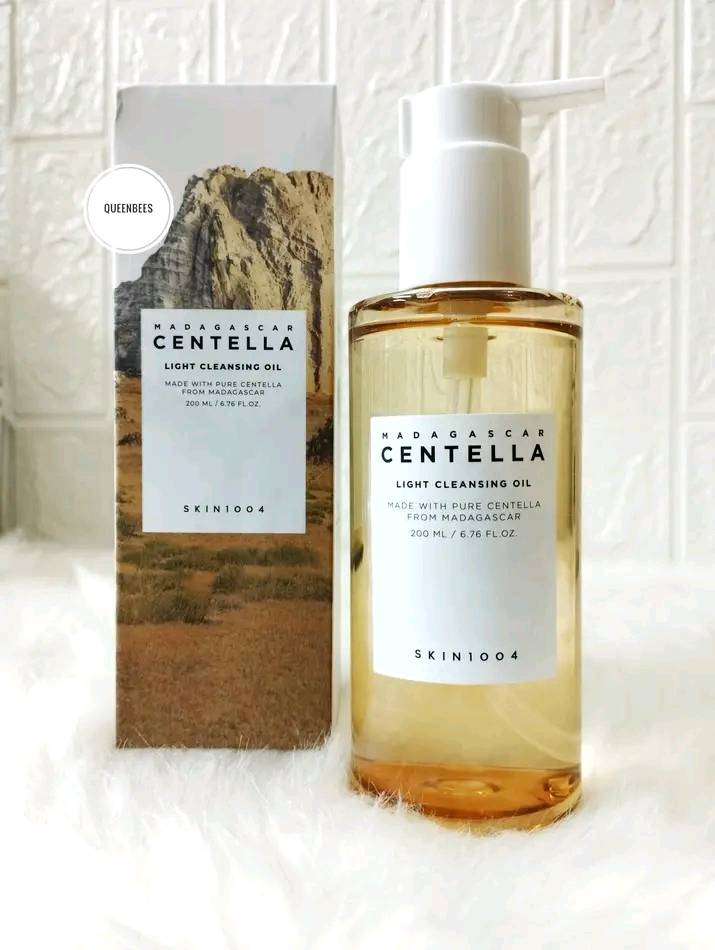 Skin1004 Madagascar Centella Light Cleansing Oil