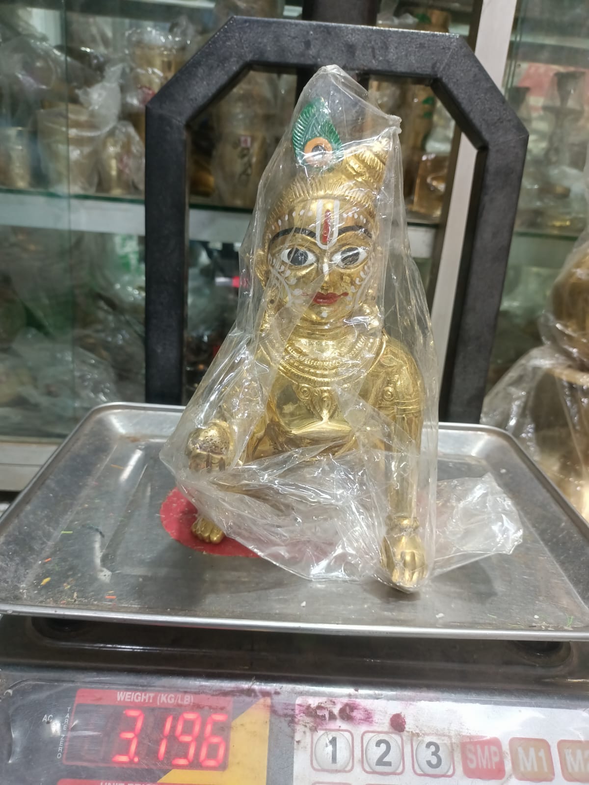 ময়ূরচূড়া লাড্ডু গোপাল ১০ ইঞ্চি - Image 2