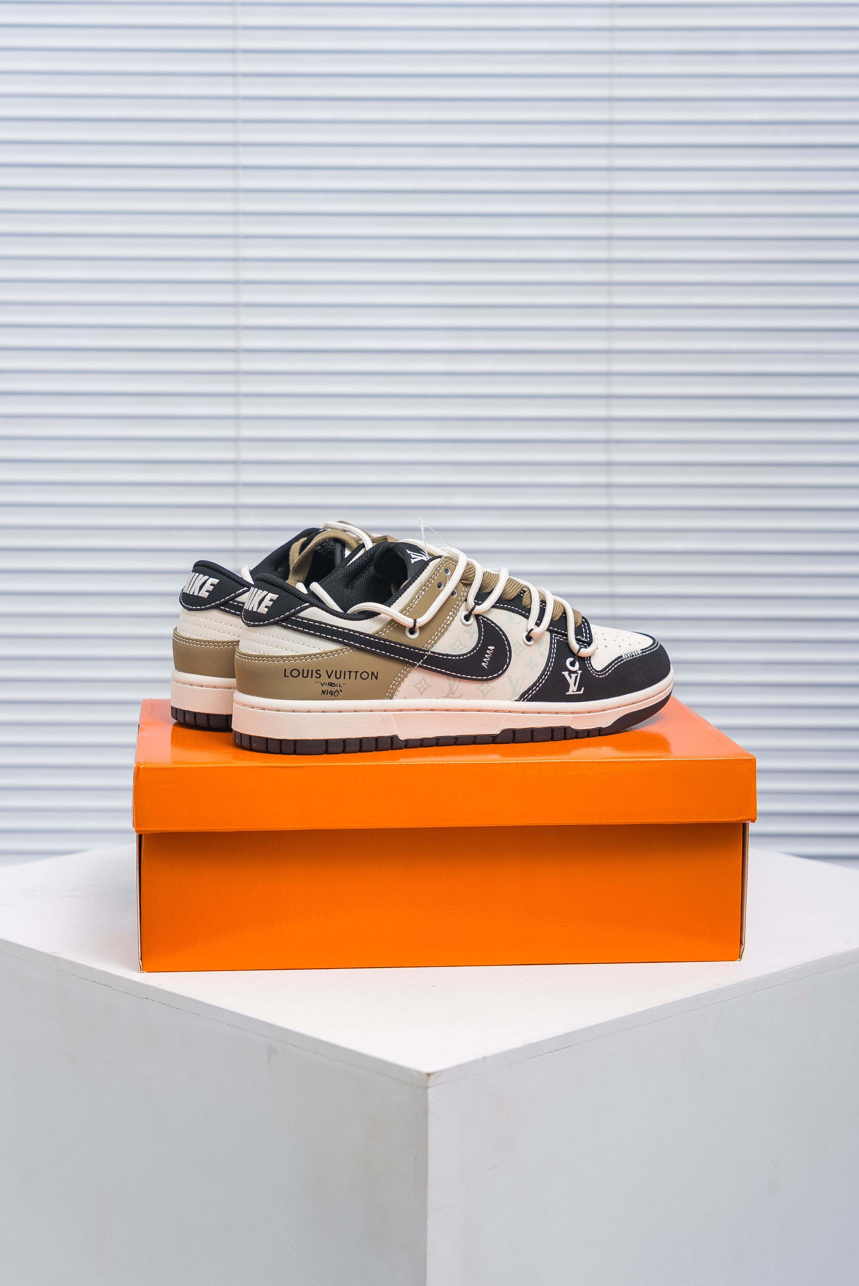Louis Vuitton x Nike Dunk Low (1:1)_img_3