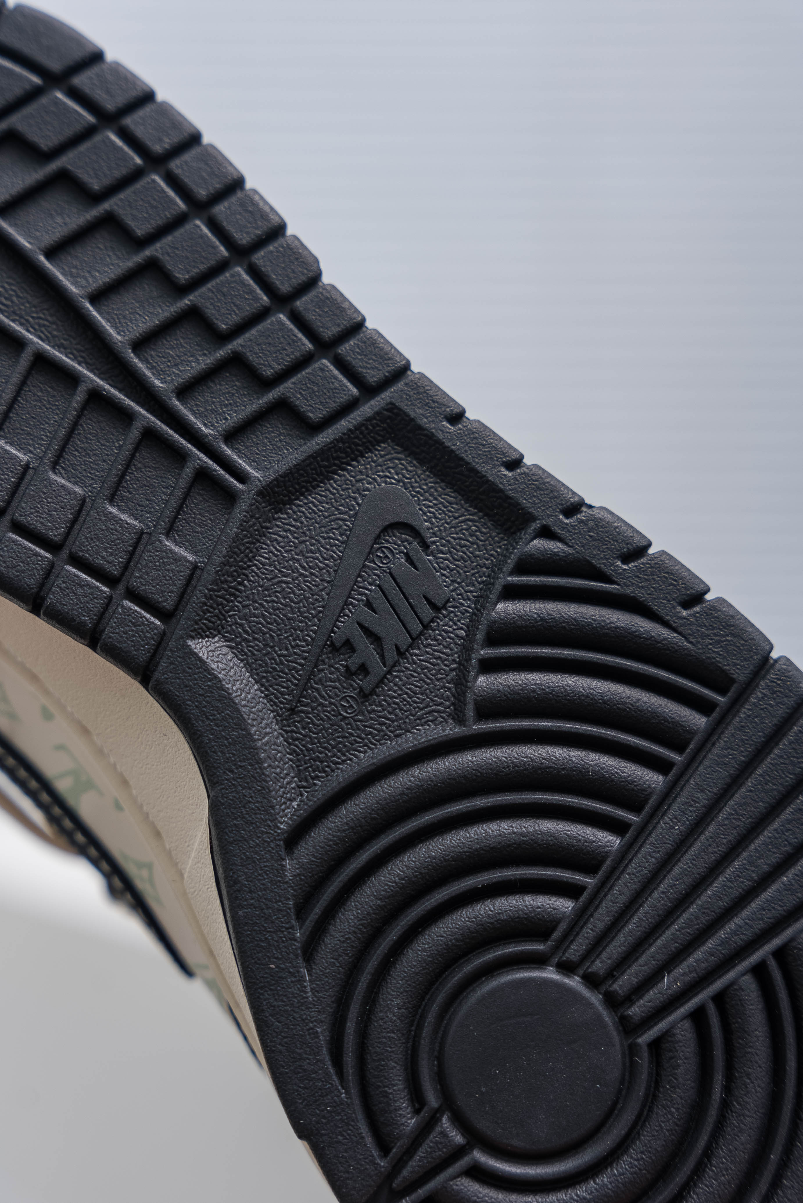 Louis Vuitton x Nike Dunk Low (1:1)_img_8