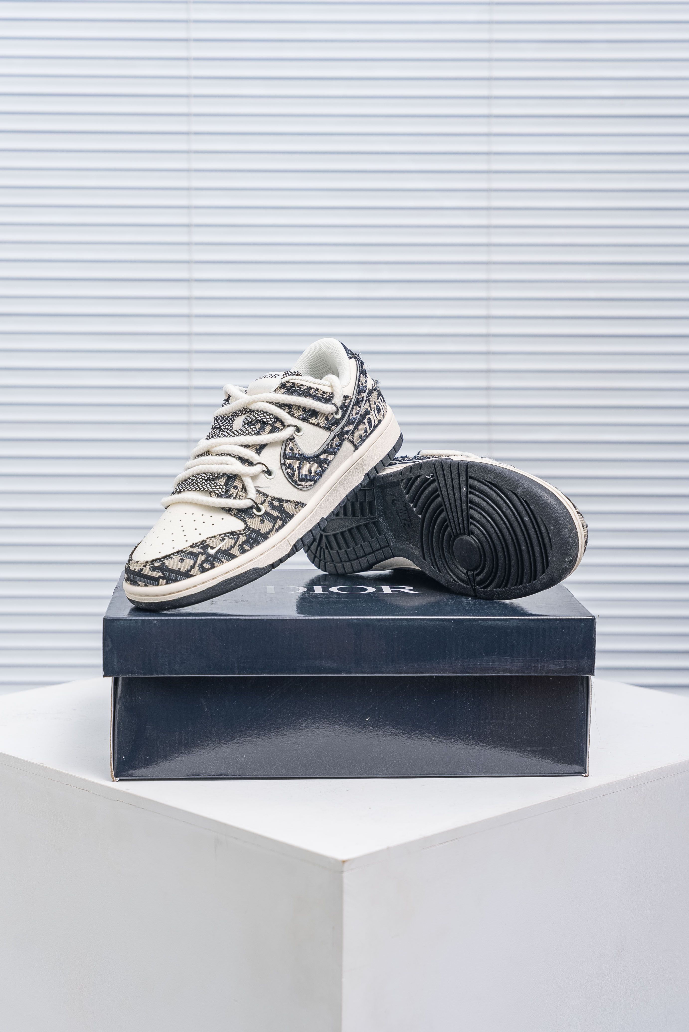 Louis Vuitton x Nike Dunk Low (1:1)_img_0