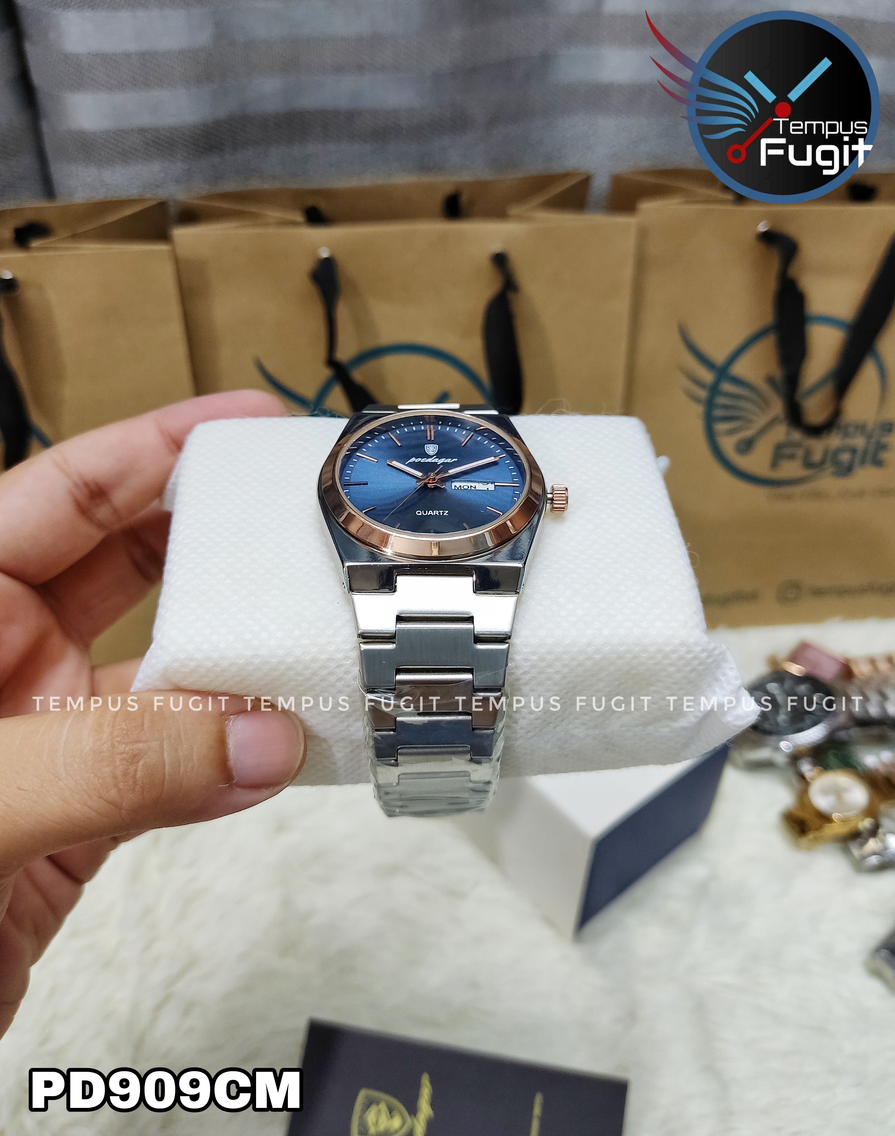 Poedagar 930 Copy Gents Chain Watch- Blue Dial- Rose Golden+Silver Bezel- Silver Chain- TF Code PD909CM_img_4