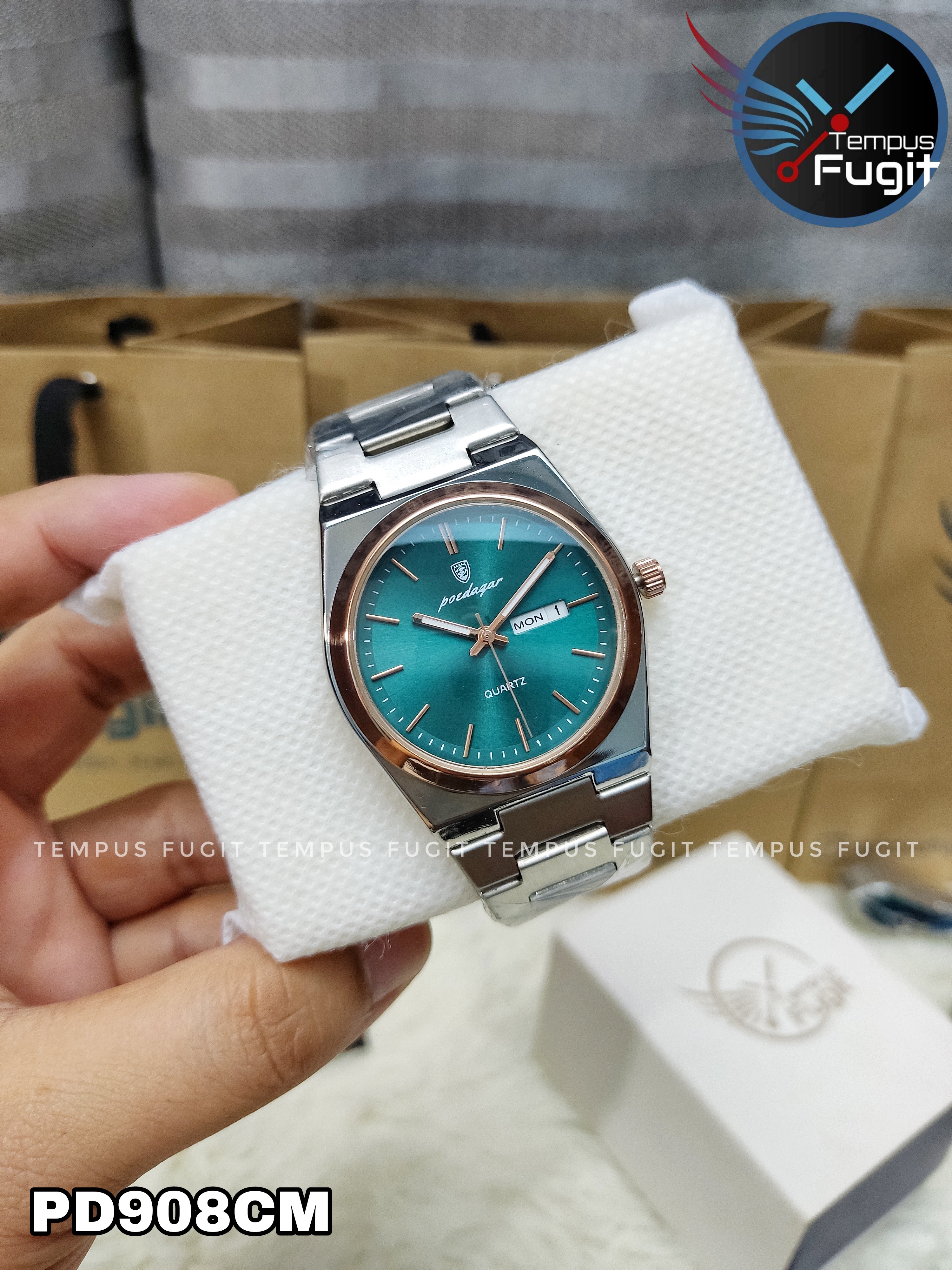 Poedagar 930 Copy Gents Chain Watch- Green Dial- Rose Golden+Silver Bezel- Silver Chain- TF Code PD908CM_img_1