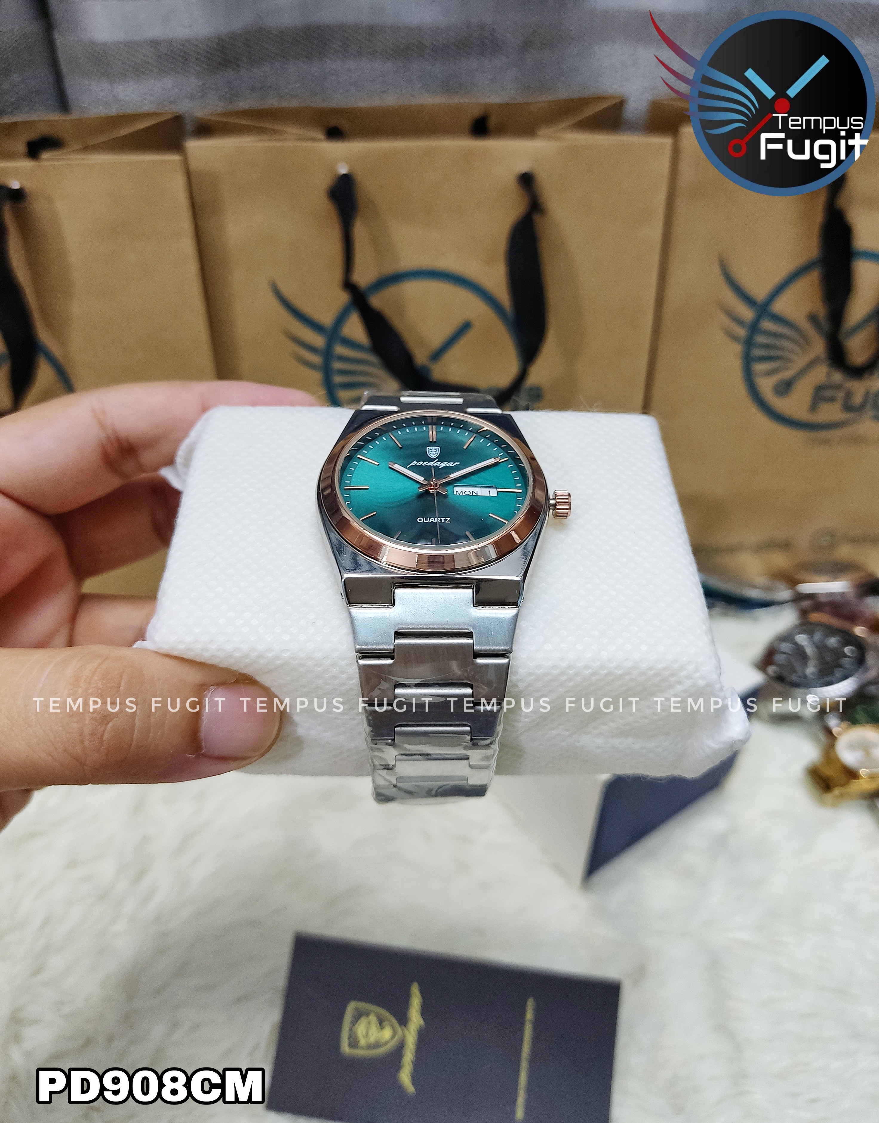 Poedagar 930 Copy Gents Chain Watch- Green Dial- Rose Golden+Silver Bezel- Silver Chain- TF Code PD908CM_img_4