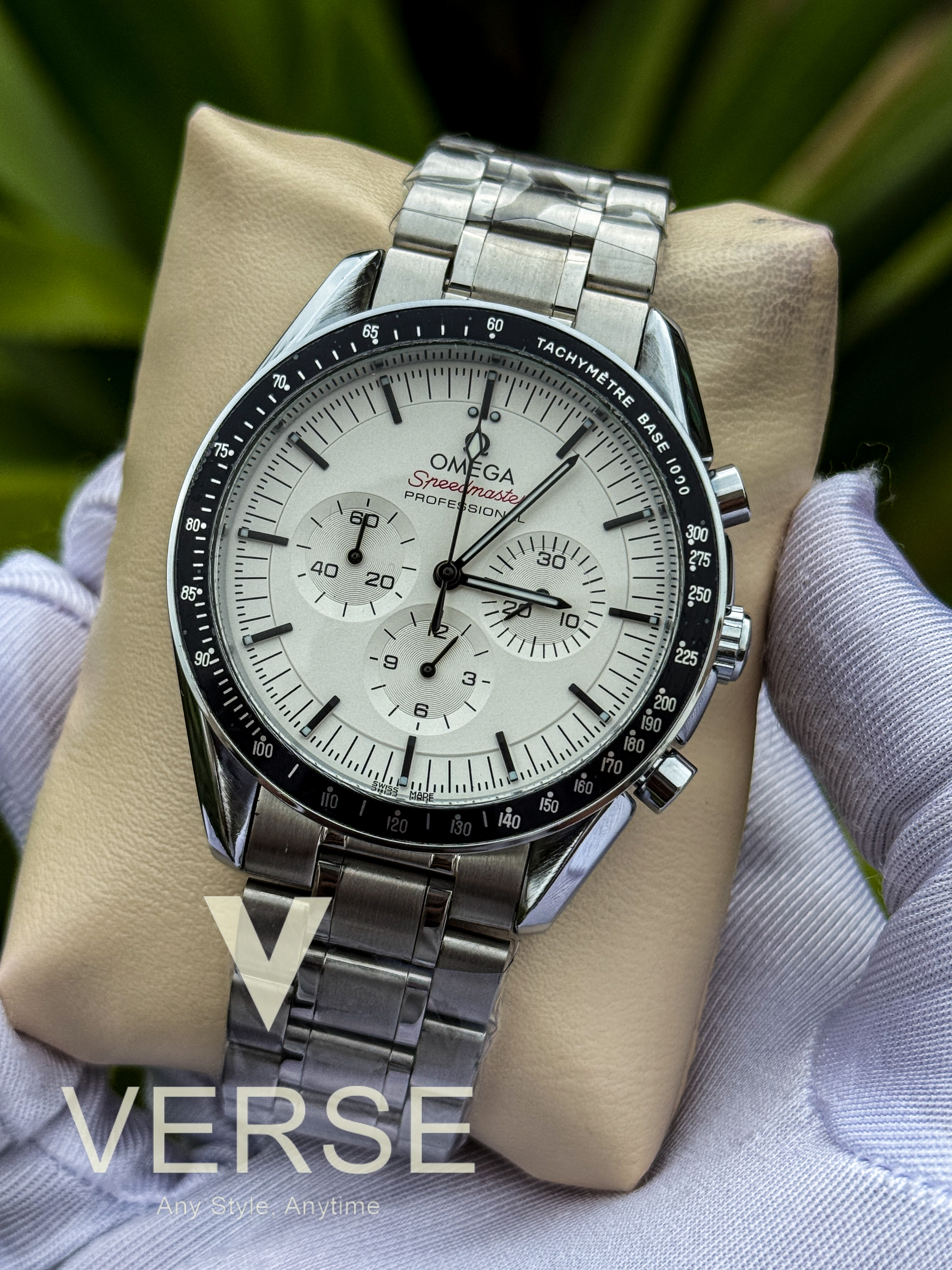 Omega Moonwatch white dial silver case AA