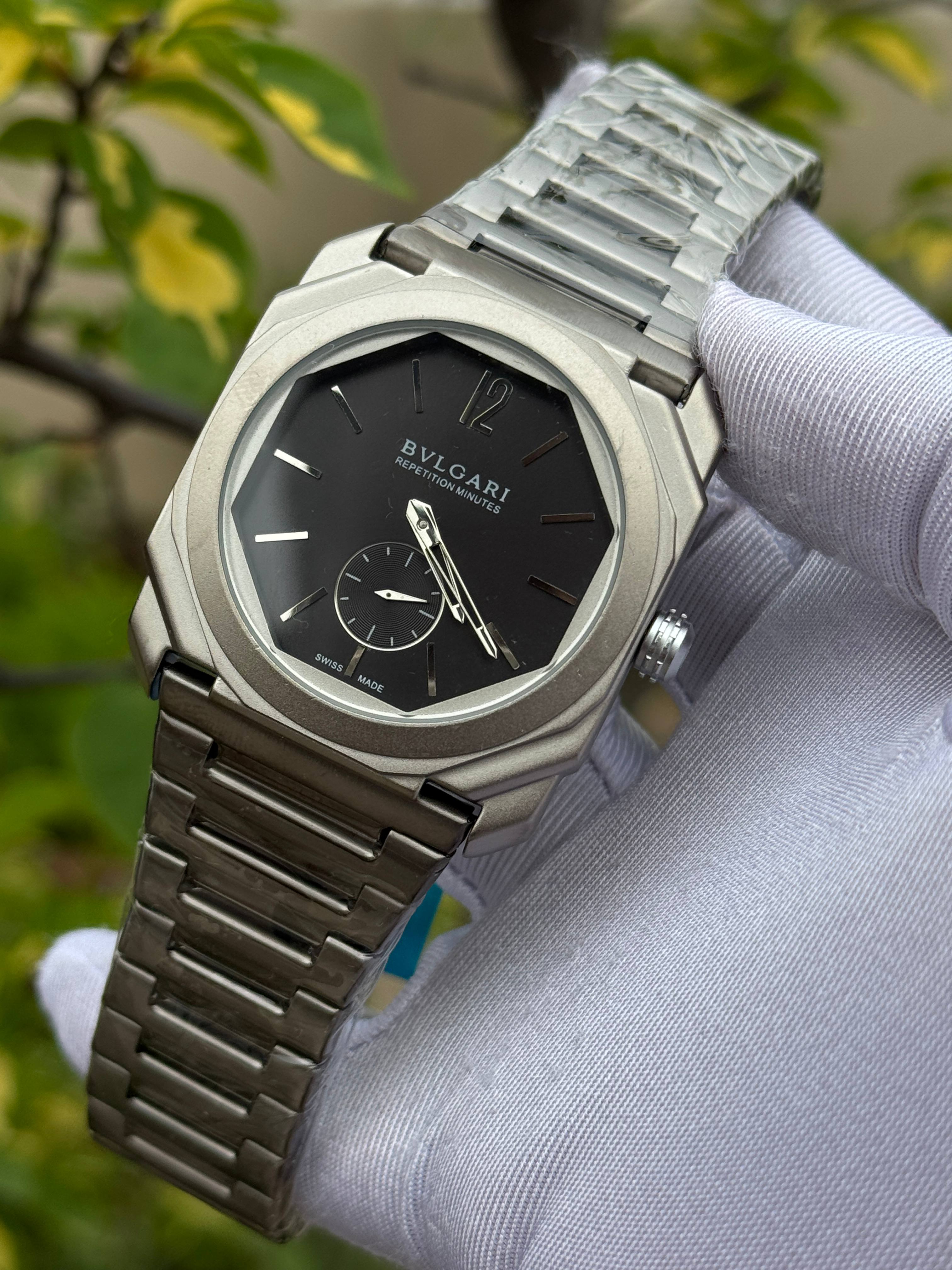 BVLGARI 60 SEC MATTE SILVER CHAIN BLACK DIAL