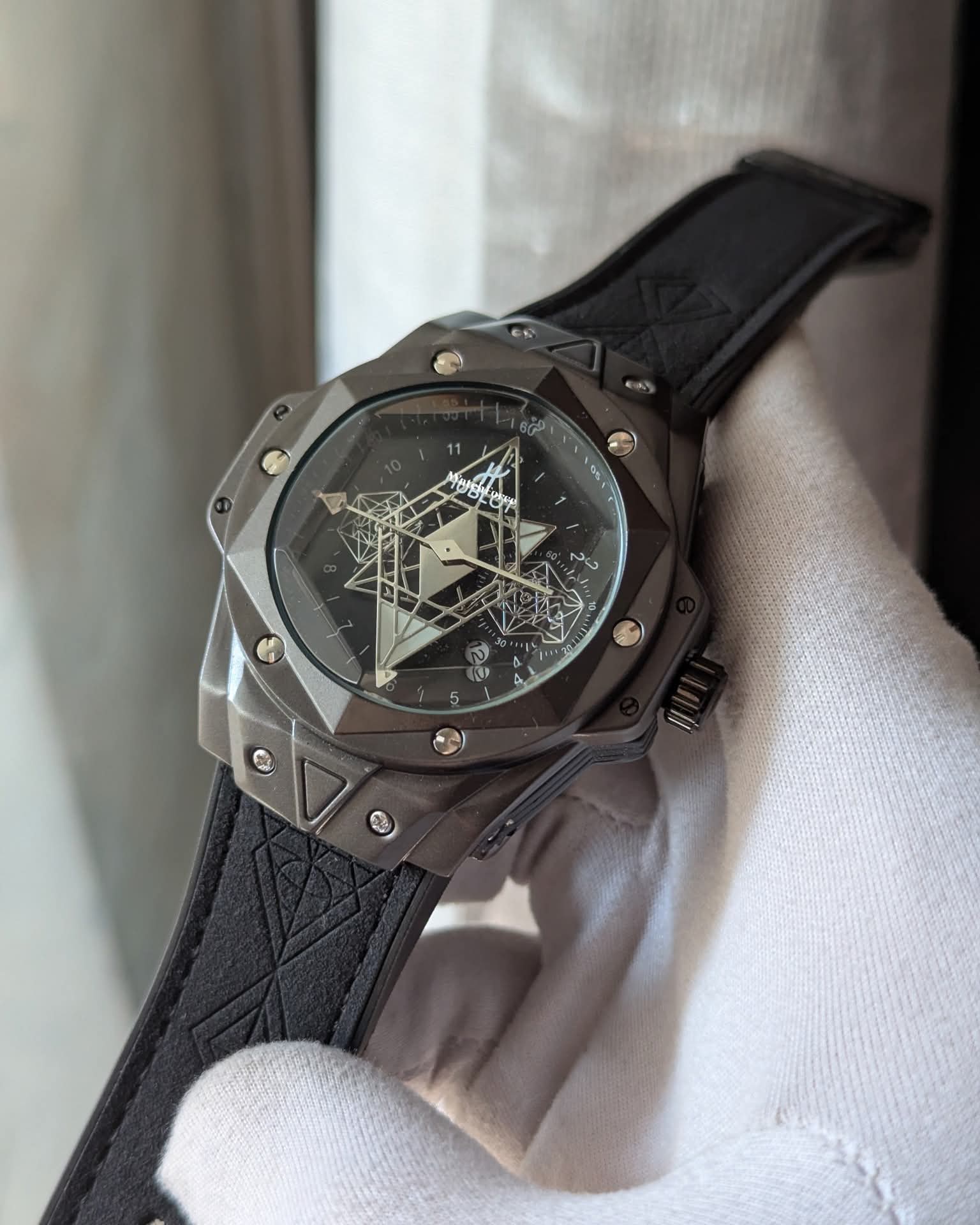 Hublot Quartz Watch_img_1