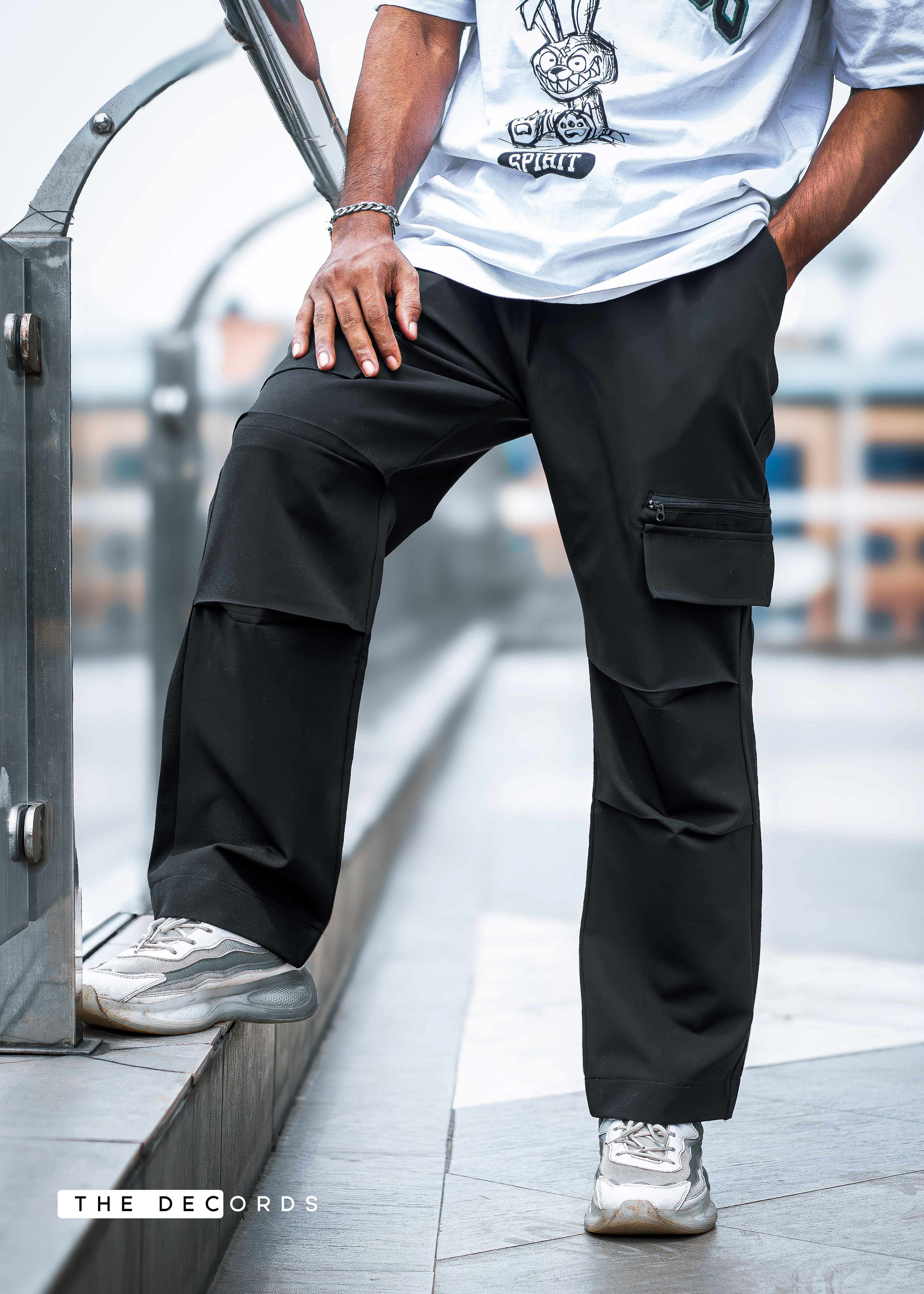 Baggy Cargo Pant (GLOSSY BLACK)_img_4