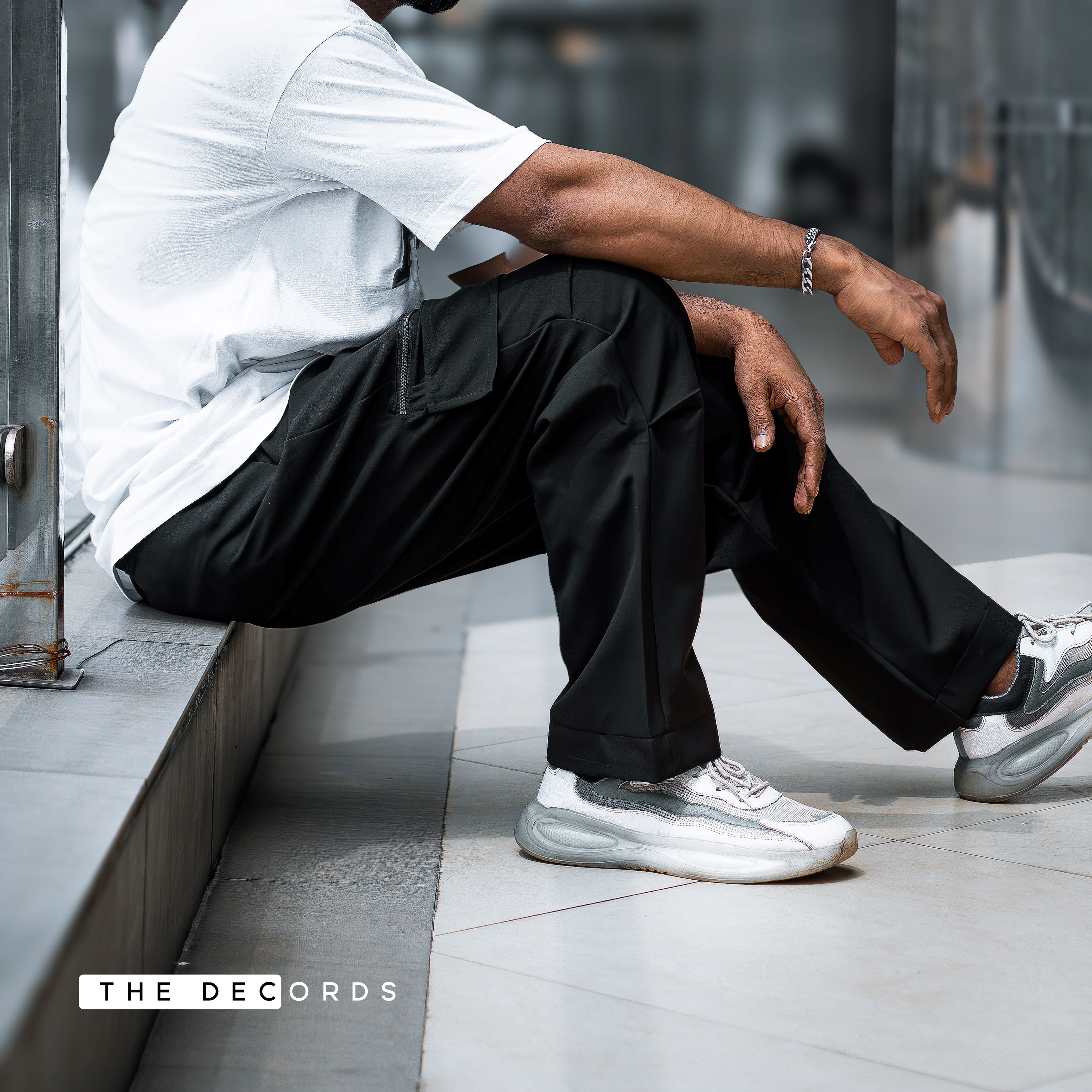 Baggy Cargo Pant (GLOSSY BLACK)_img_3