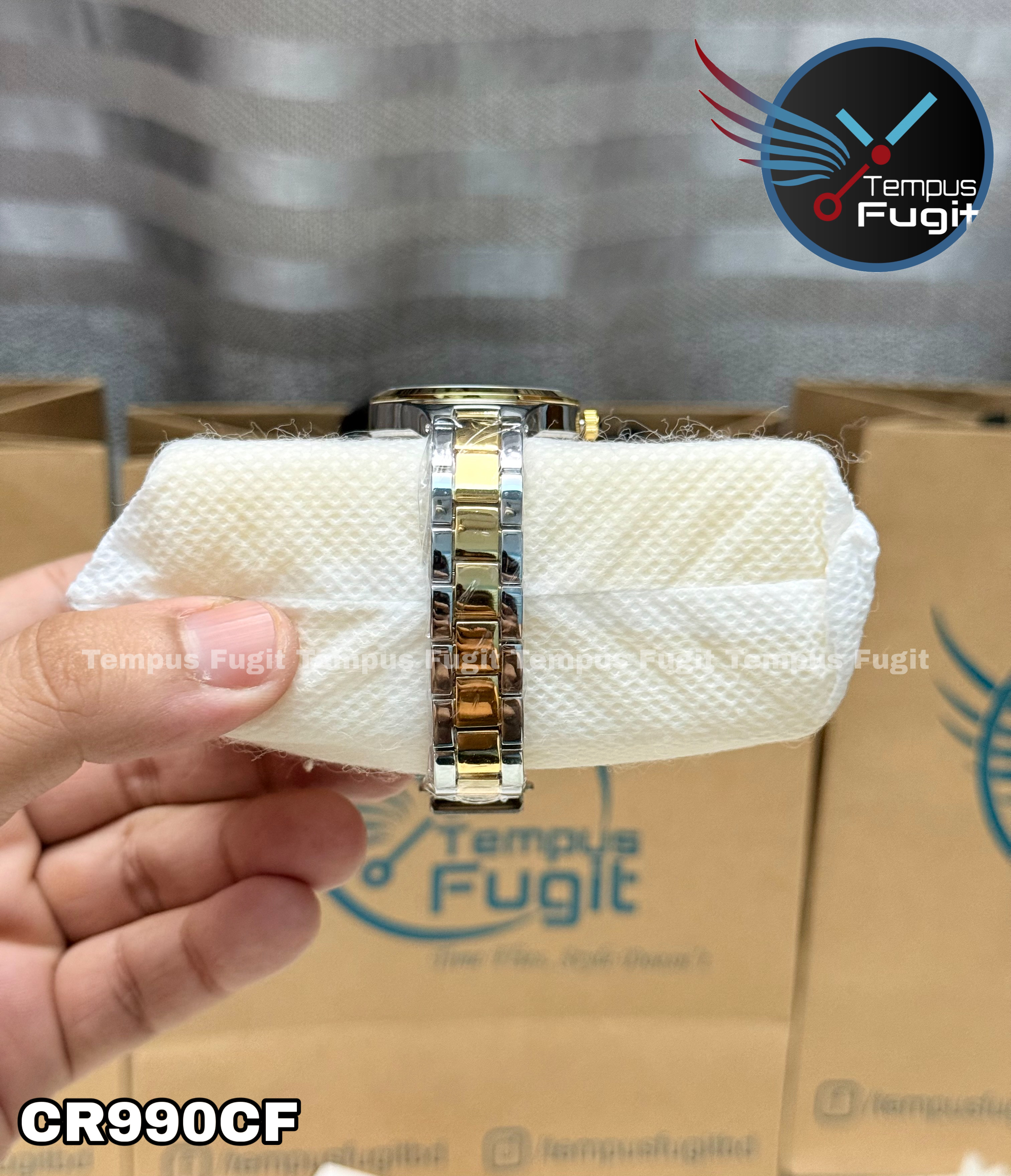 Curren 9105 Ladies Chain Watch- Silver Dial- Golden Bezel- Silver+Golden Chain- CR990CF_img_8