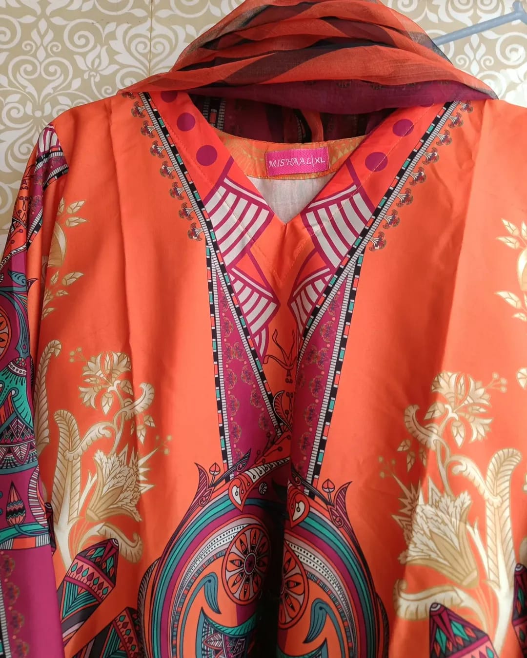 Orenge Pakistani inspaird 3 piece - Image 4