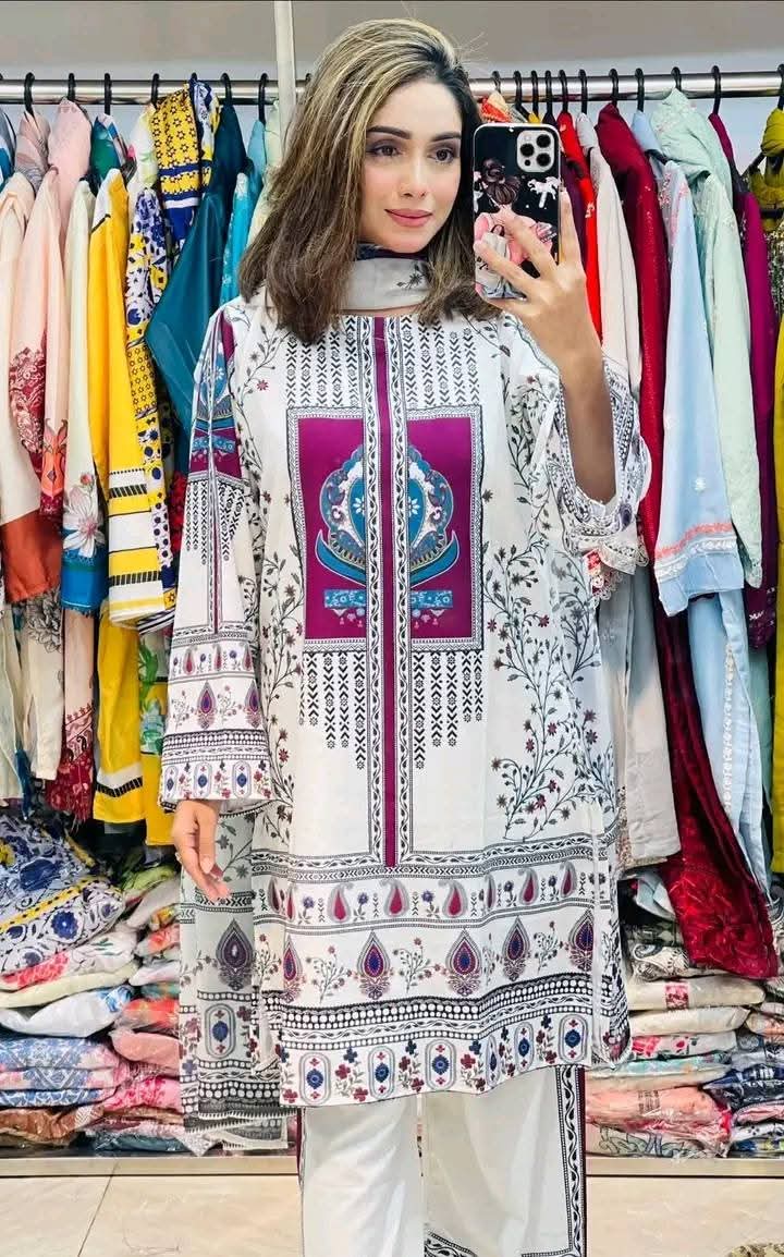 Purple Pakistani inspaird 3 piece - Image 2