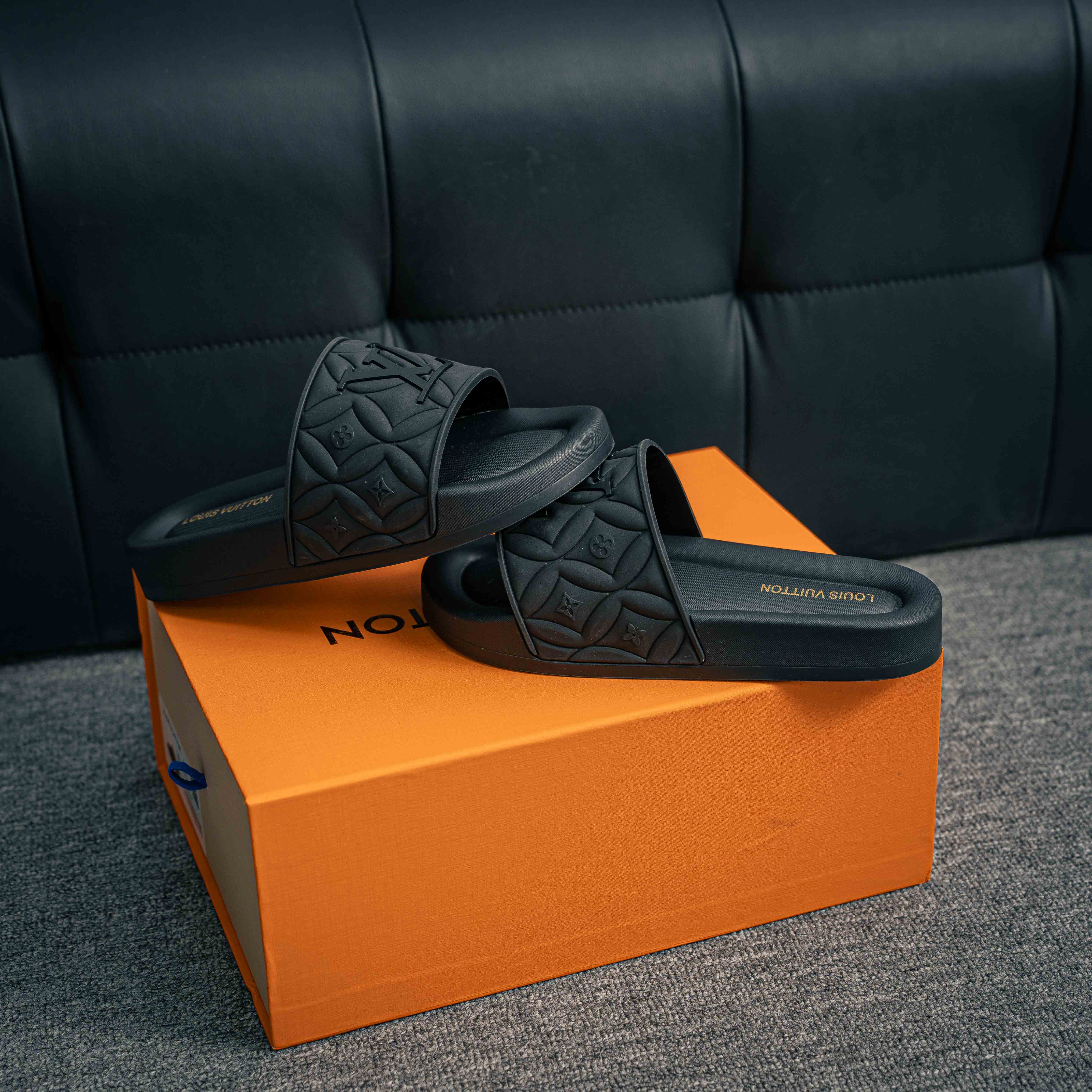 Louis Vuitton slides (1:1)_img_1