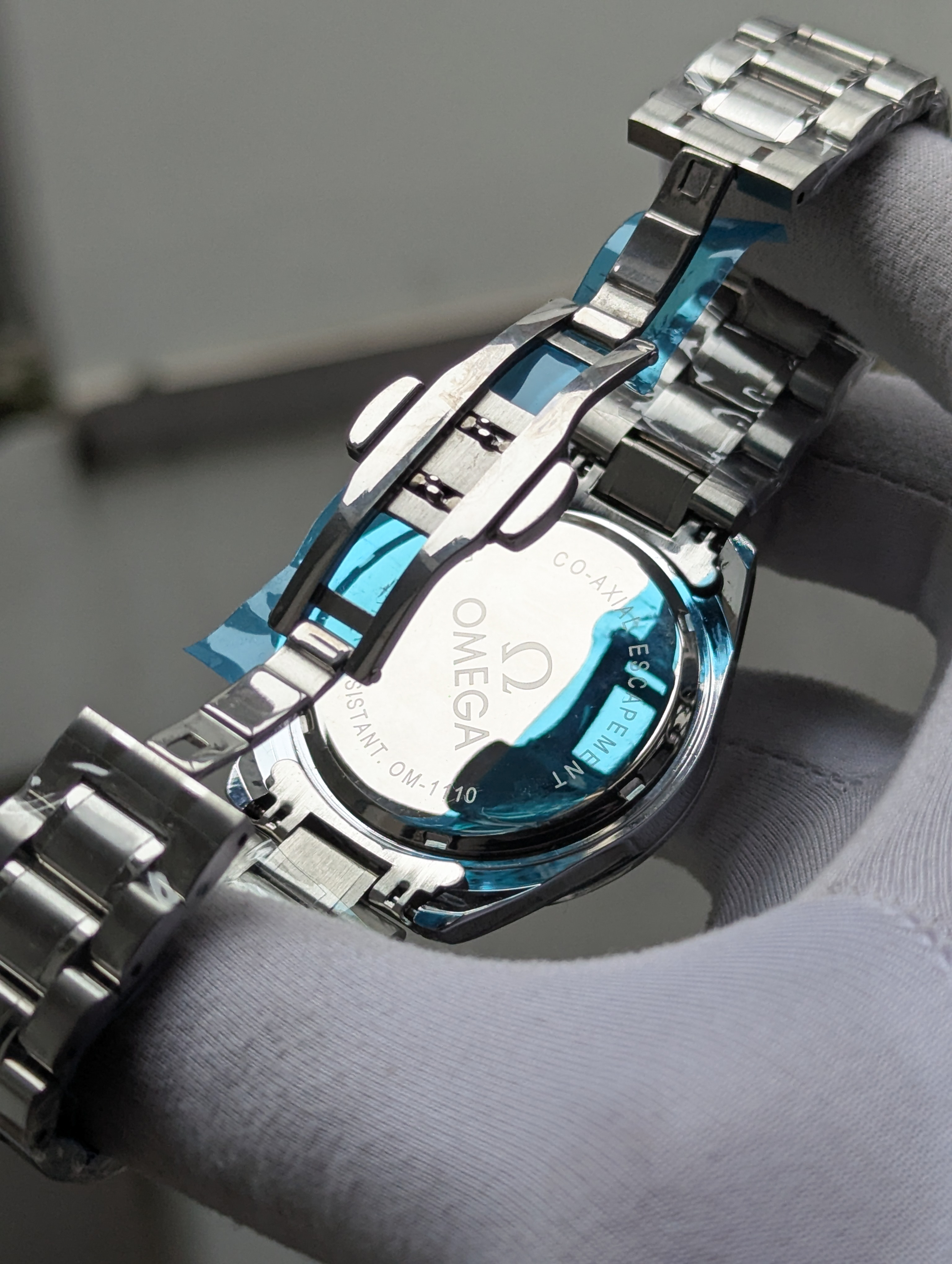 Omega Quartz Watch White_img_3