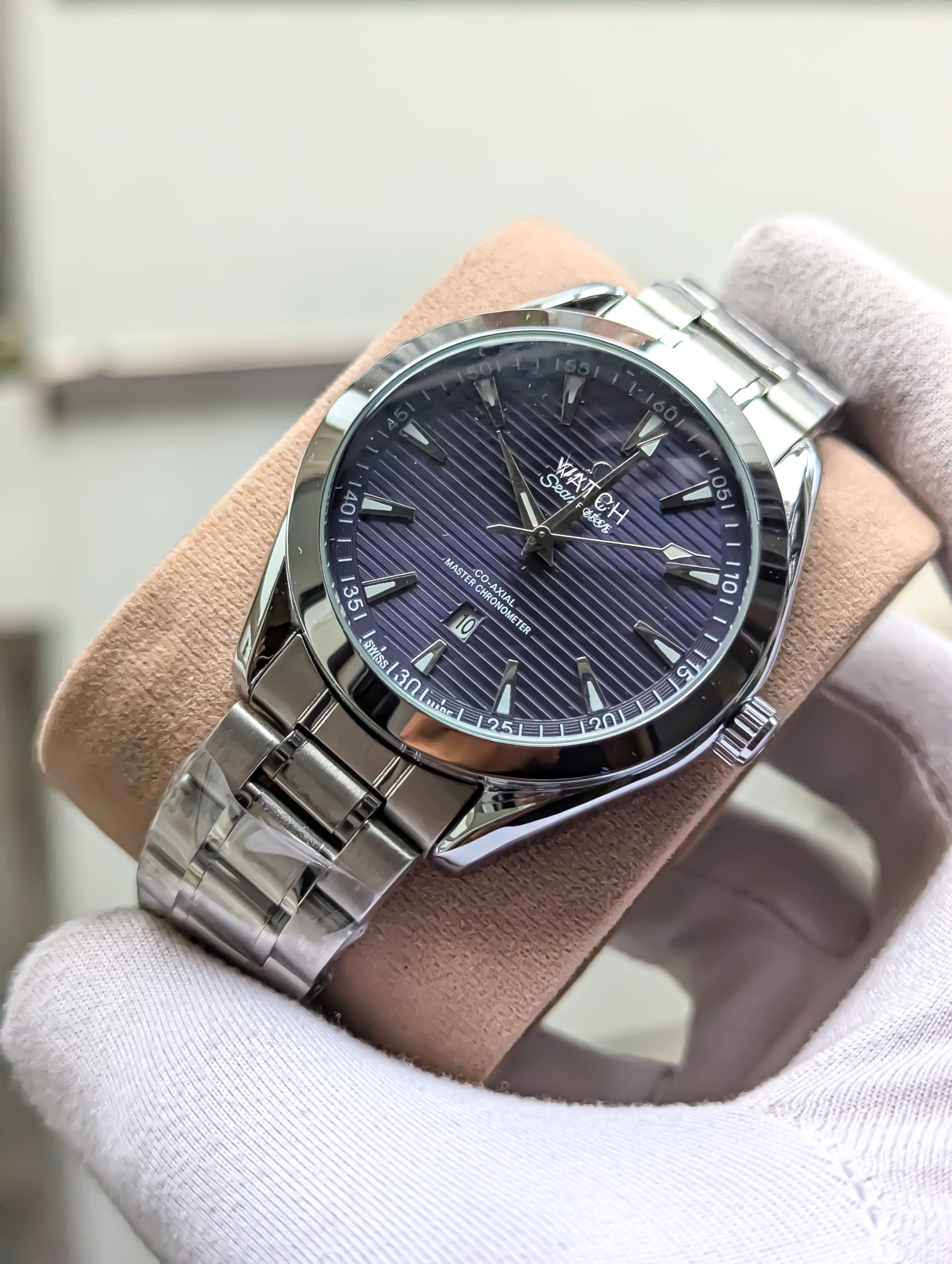 Omega Quartz Watch Blue