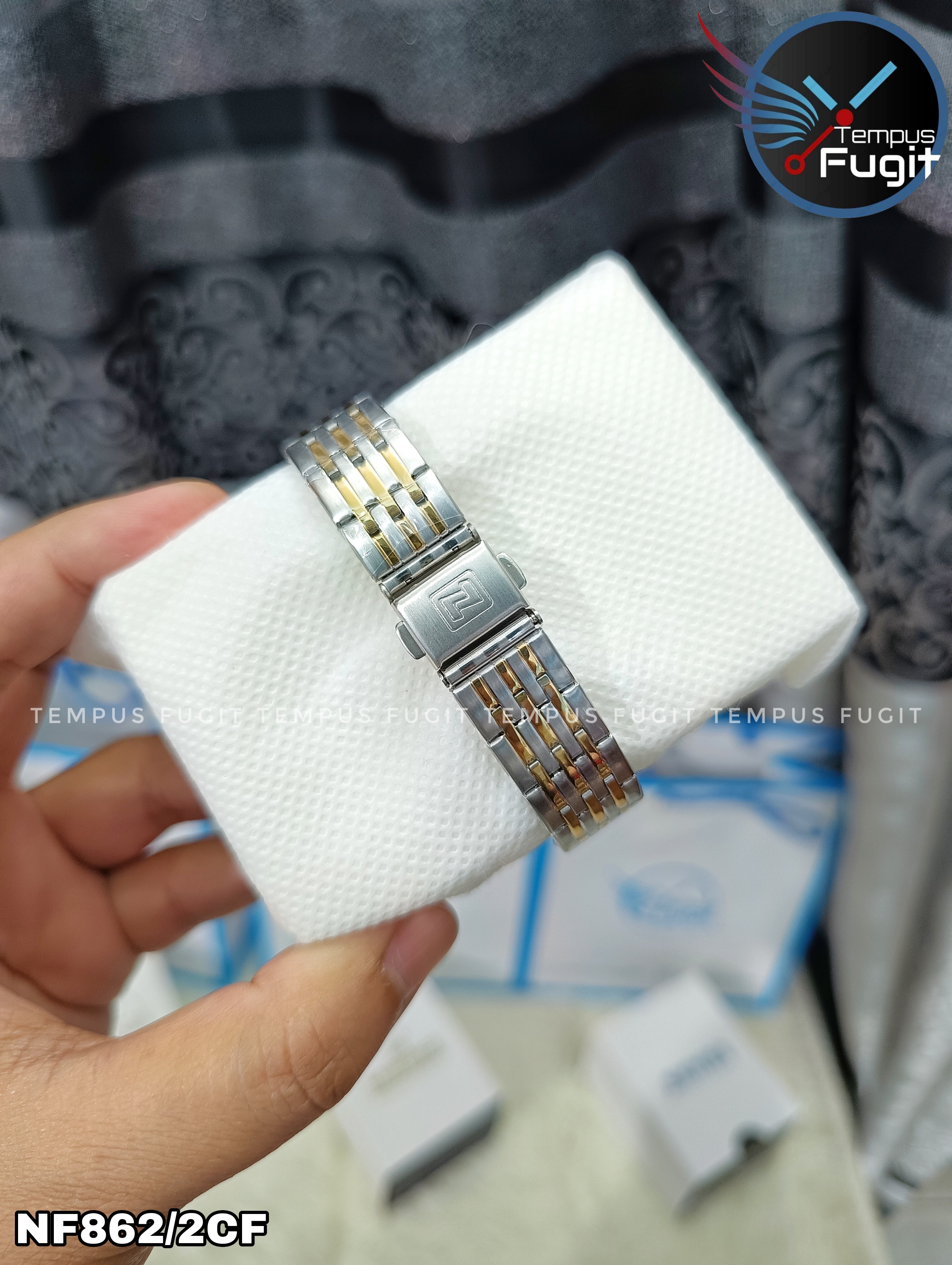 Naviforce 8039 Ladies Chain Watch- Silver Dial- Golden Bezel- Silver+Golden Chain- TF Code NF862/2CF_img_9