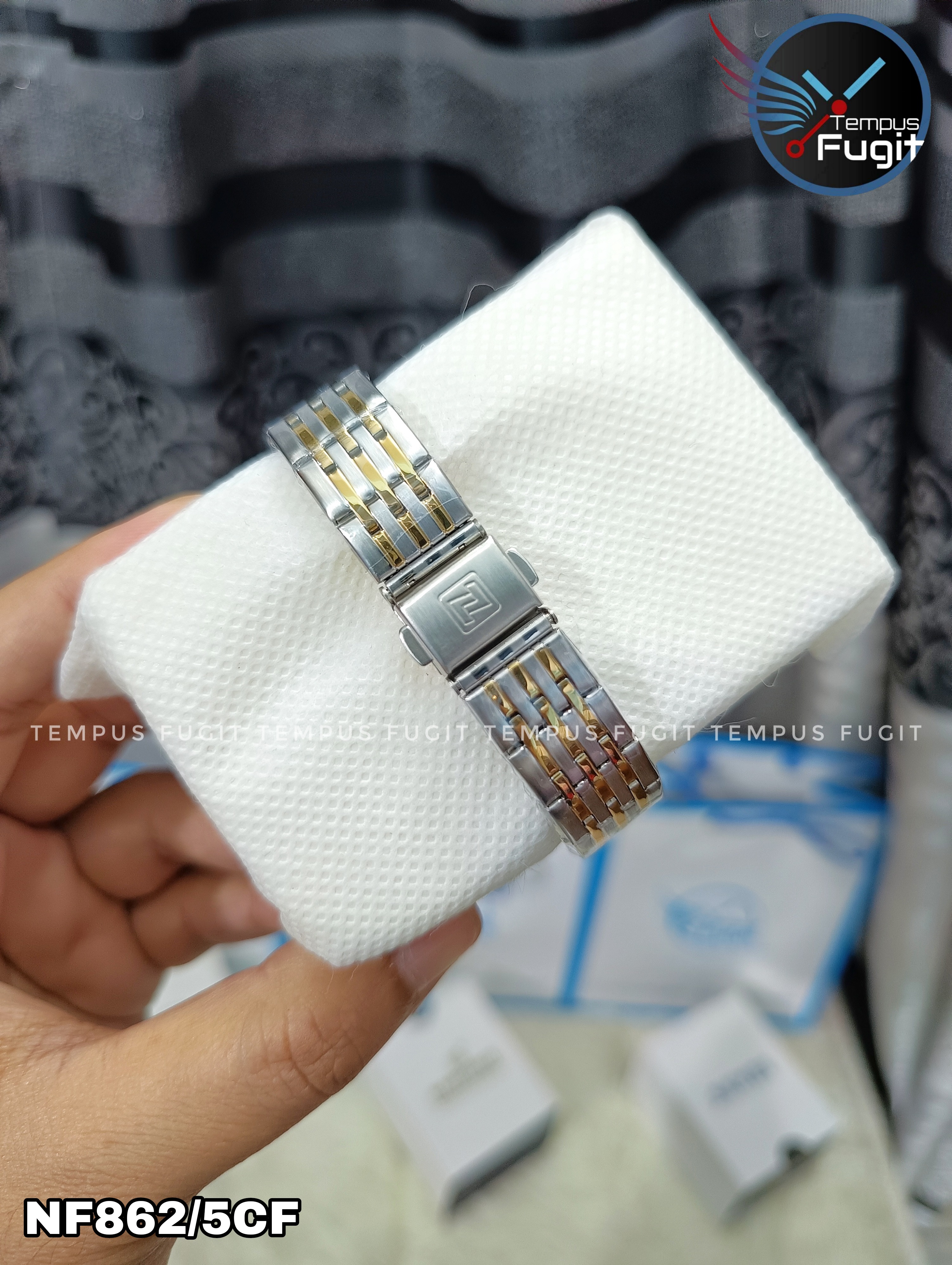 Naviforce 8039 Ladies Chain Watch- Black Dial- Golden Bezel- Silver+Golden Chain- TF Code NF862/5CF_img_9