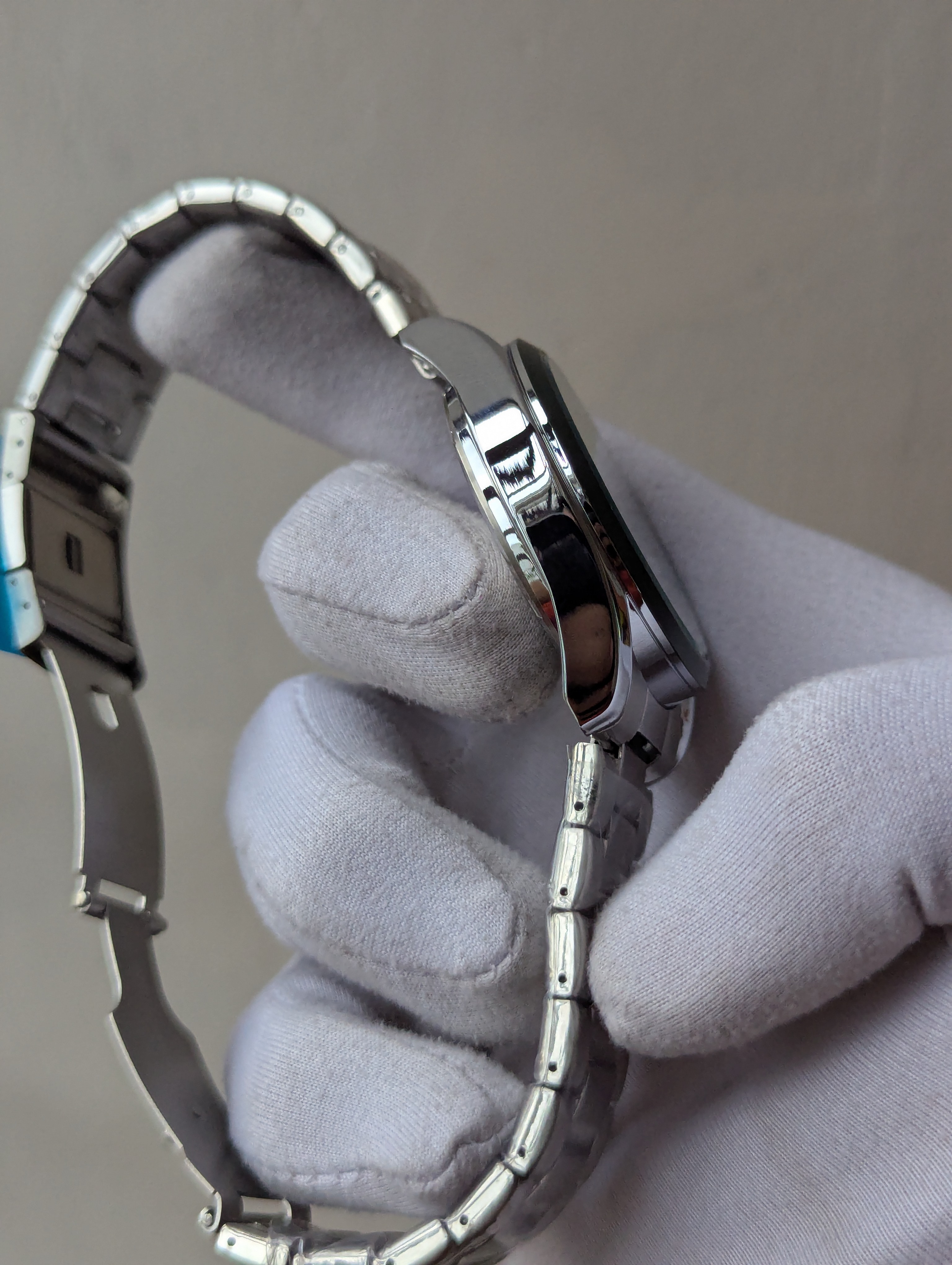 Omega Seamaster Worldtimer Green_img_2