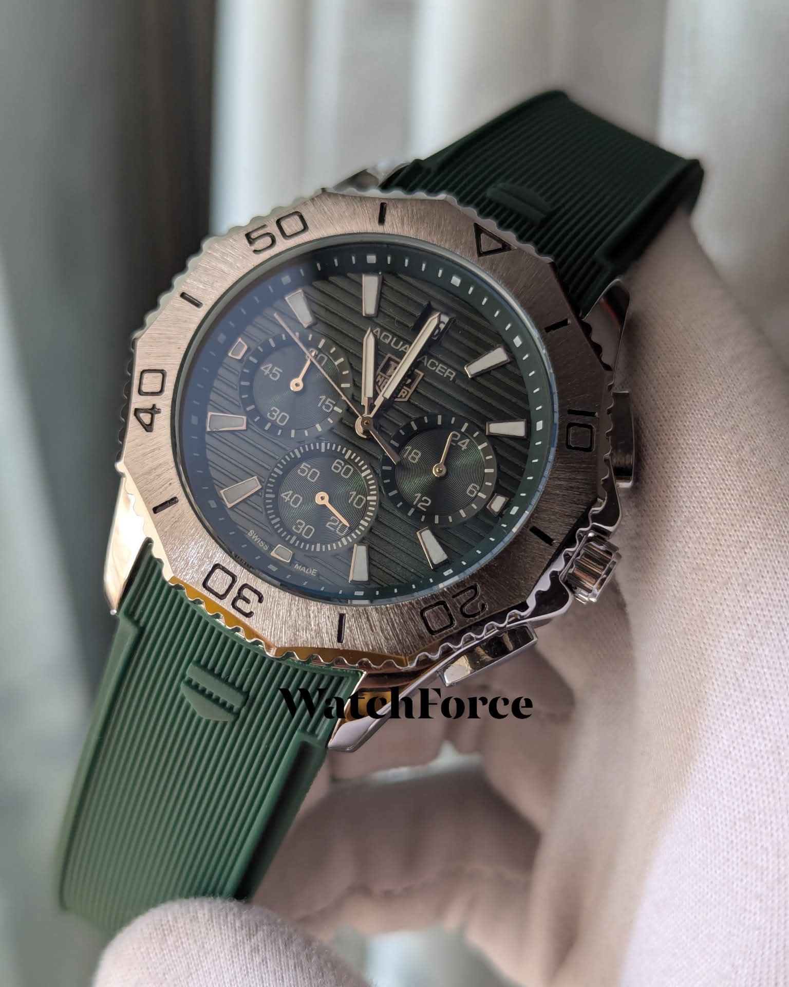 Tag Heuer Aquaracer Chronograph Watch_img_1