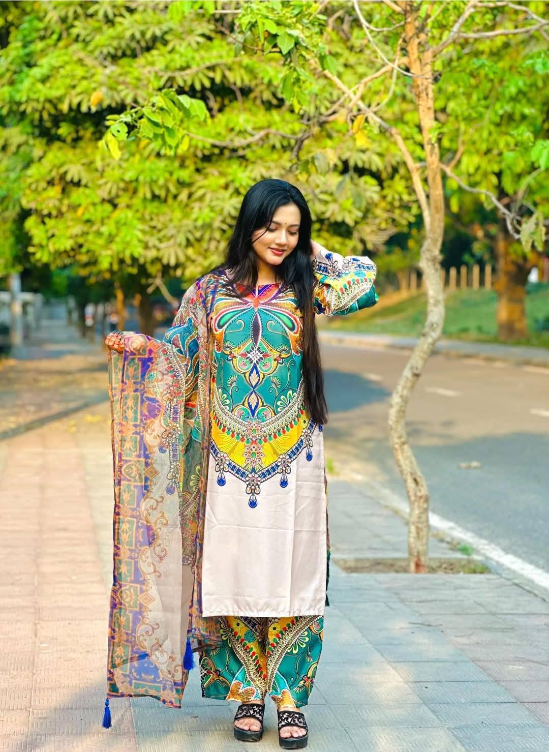 Butterfly Pakistani inspired 3pcs - Image 1